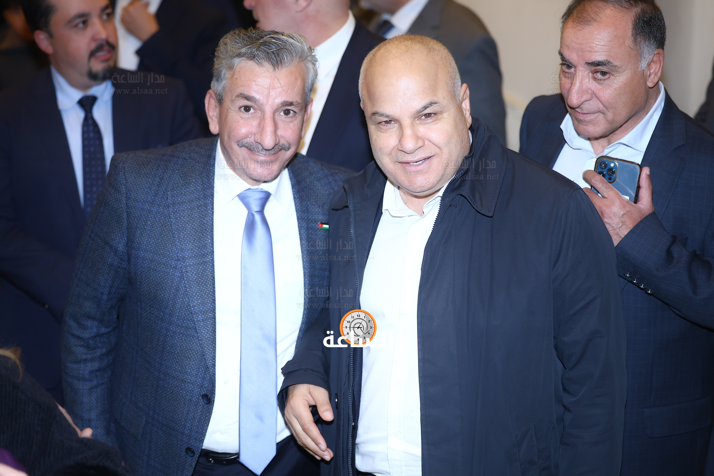 Madar Al-Saa Images 0.4917673539377049