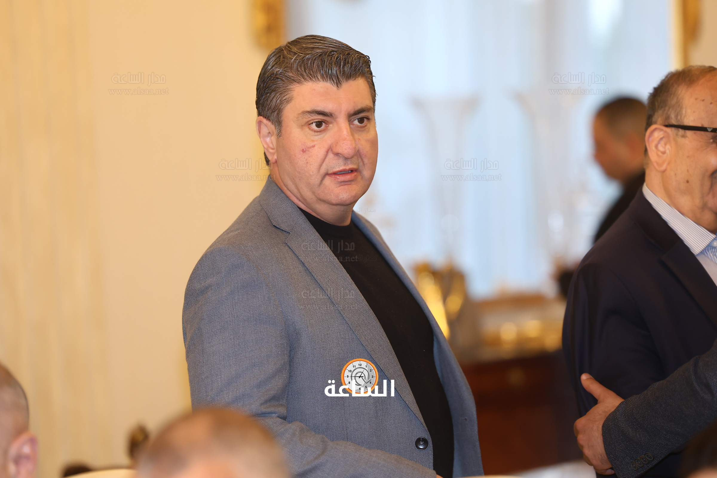 Madar Al-Saa Images 0.710746769226013