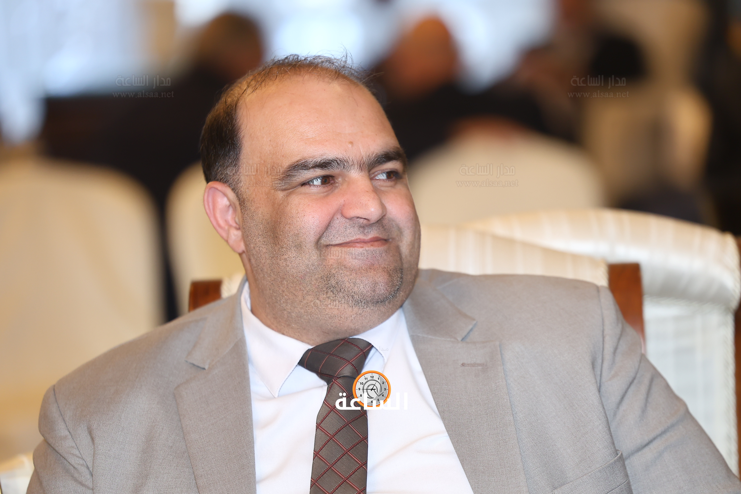 Madar Al-Saa Images 0.7735541176724205