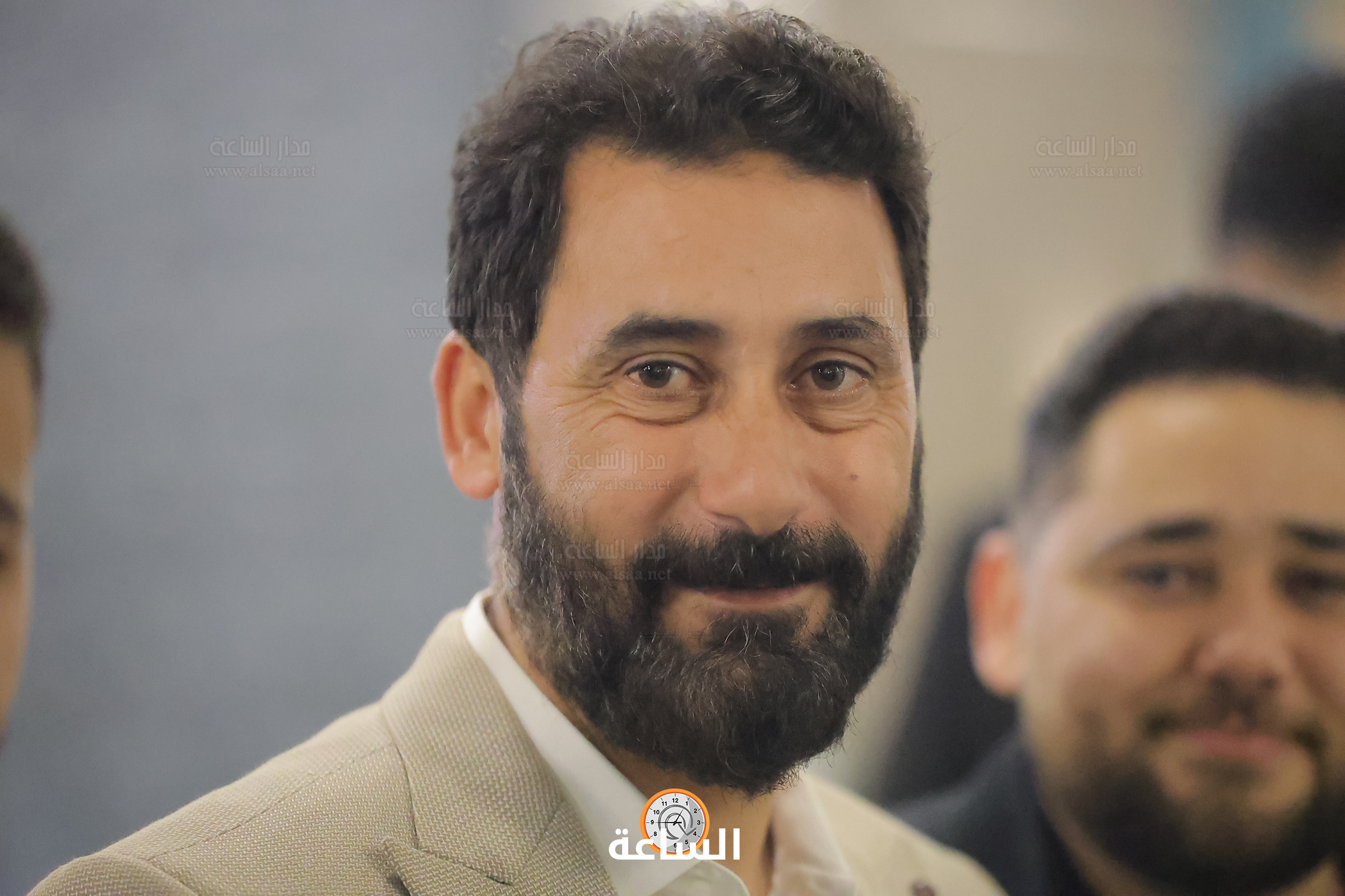 Madar Al-Saa Images 0.8711090803267955