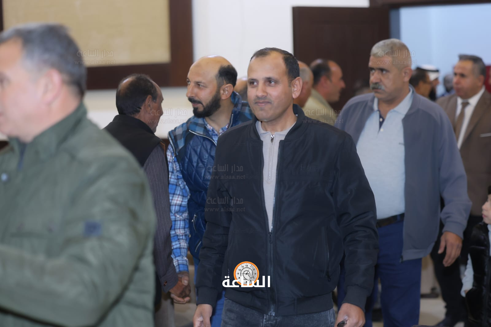 Madar Al-Saa Images 0.8386429060022617