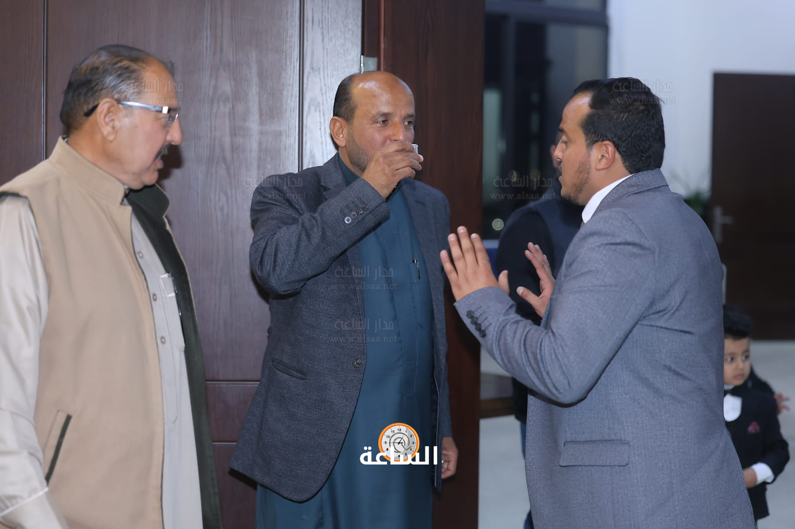 Madar Al-Saa Images 0.4071922305490031