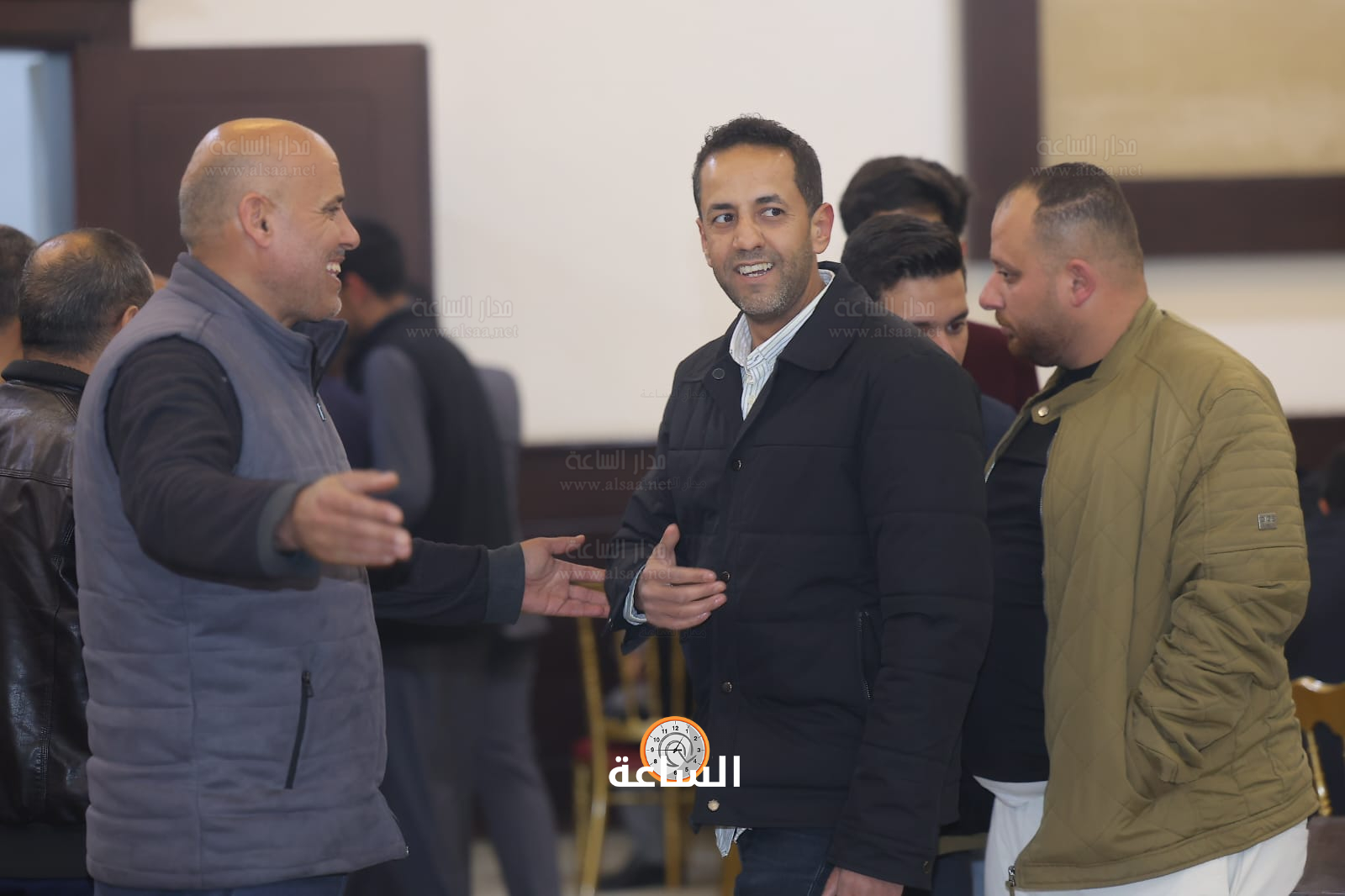 Madar Al-Saa Images 0.1673140864194671