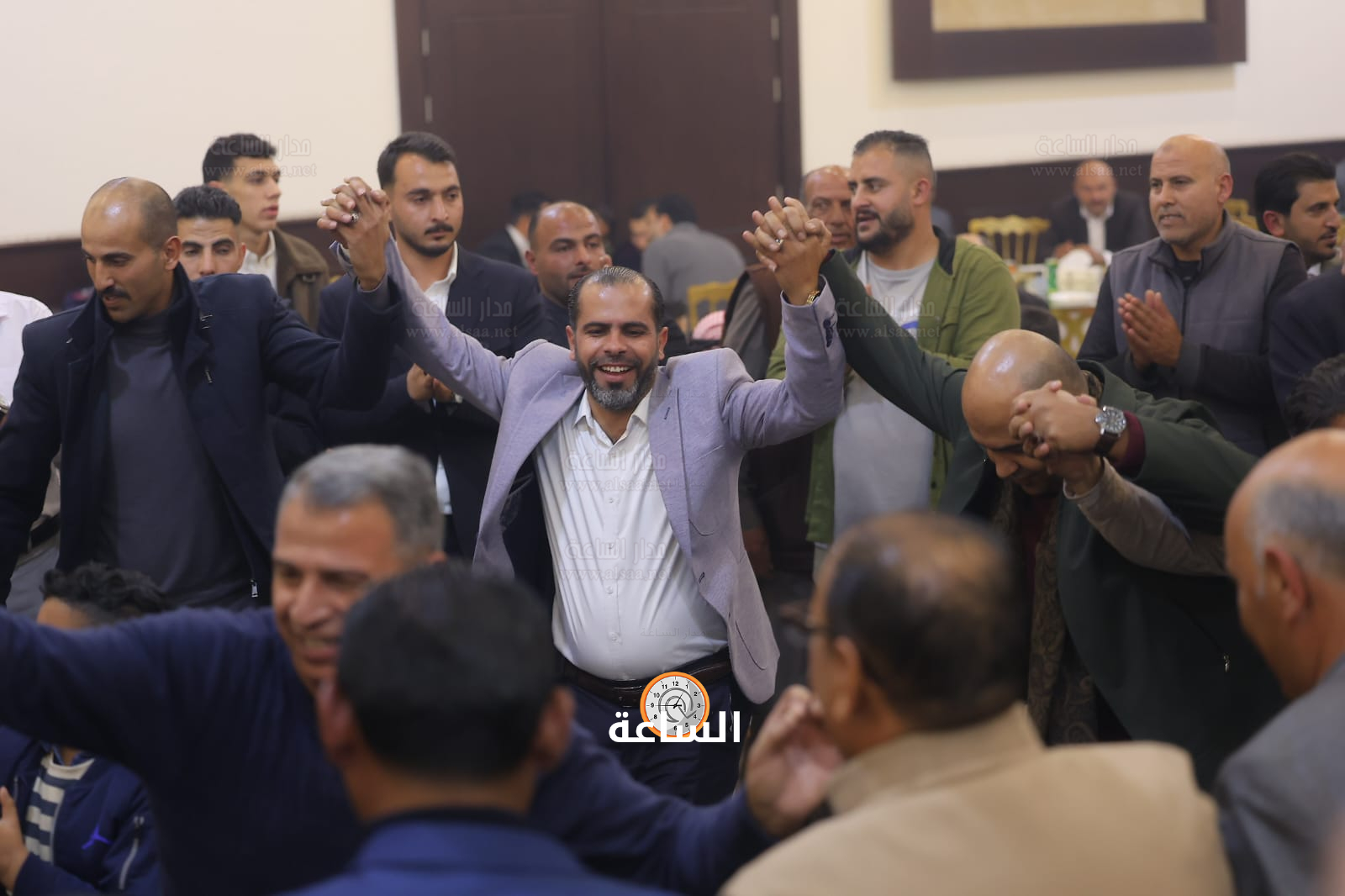 Madar Al-Saa Images 0.421199288906824