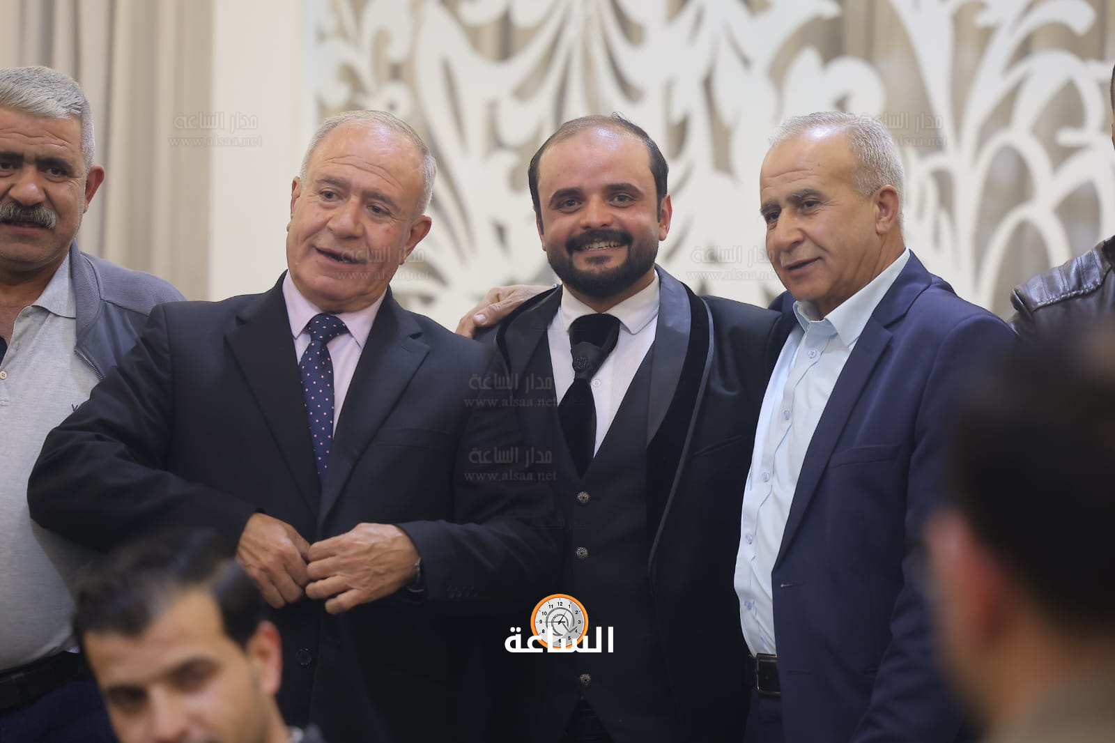 Madar Al-Saa Images 0.4701277617440125