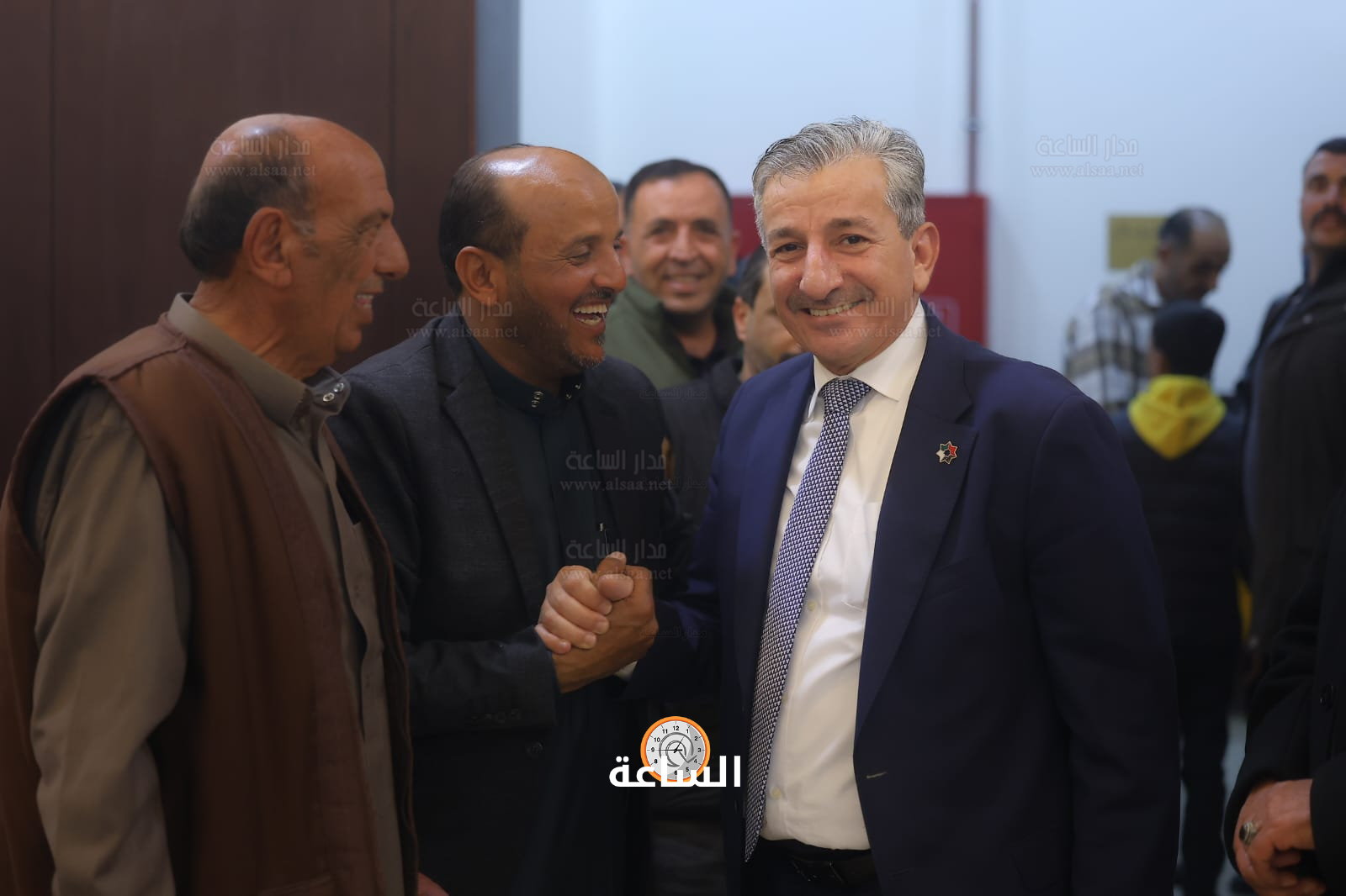 Madar Al-Saa Images 0.11038580786986174