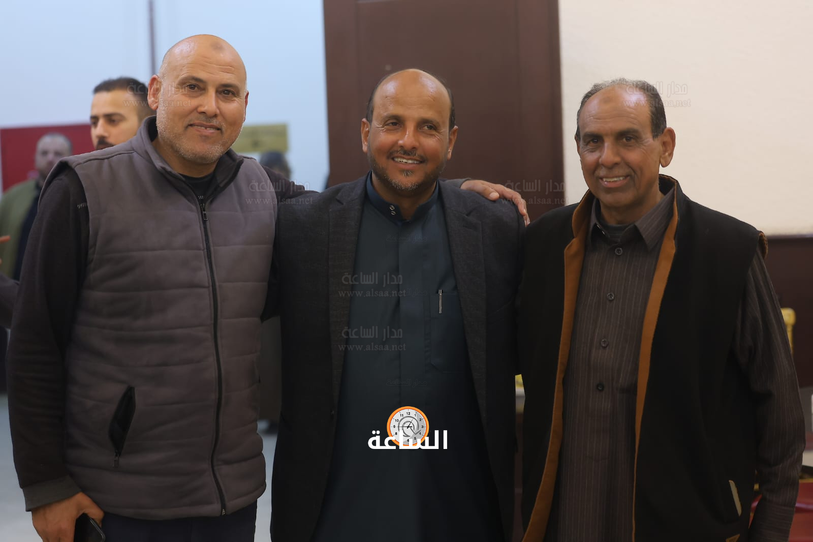 Madar Al-Saa Images 0.9914160041648503