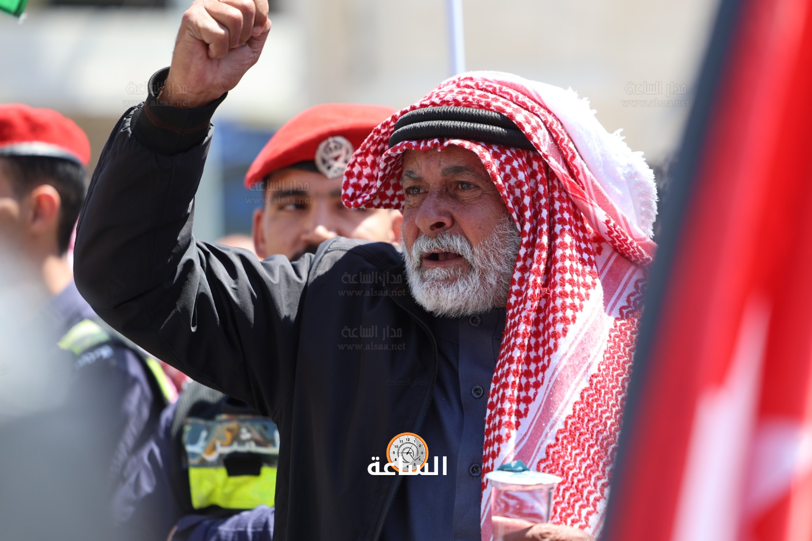 Madar Al-Saa Images 0.057343968870077866