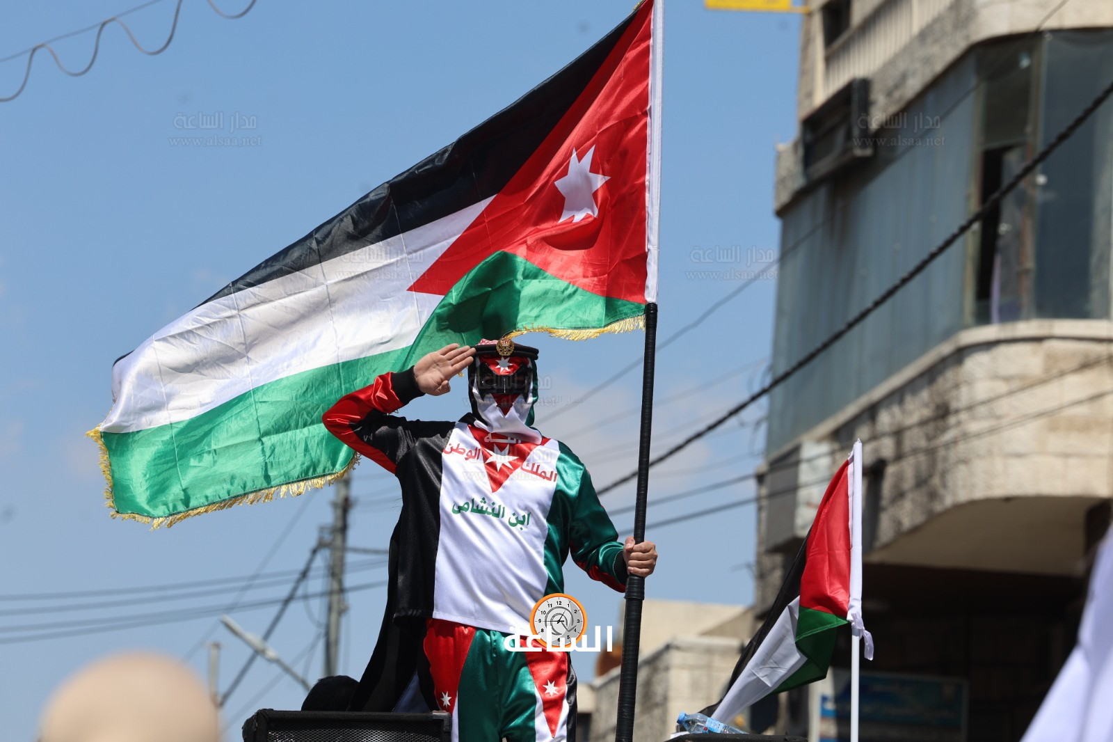 Madar Al-Saa Images 0.21567127288301025