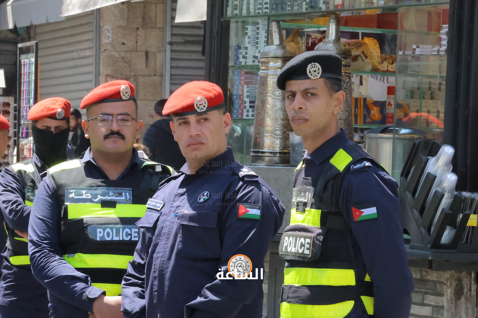 Madar Al-Saa Images 0.07153743541708757