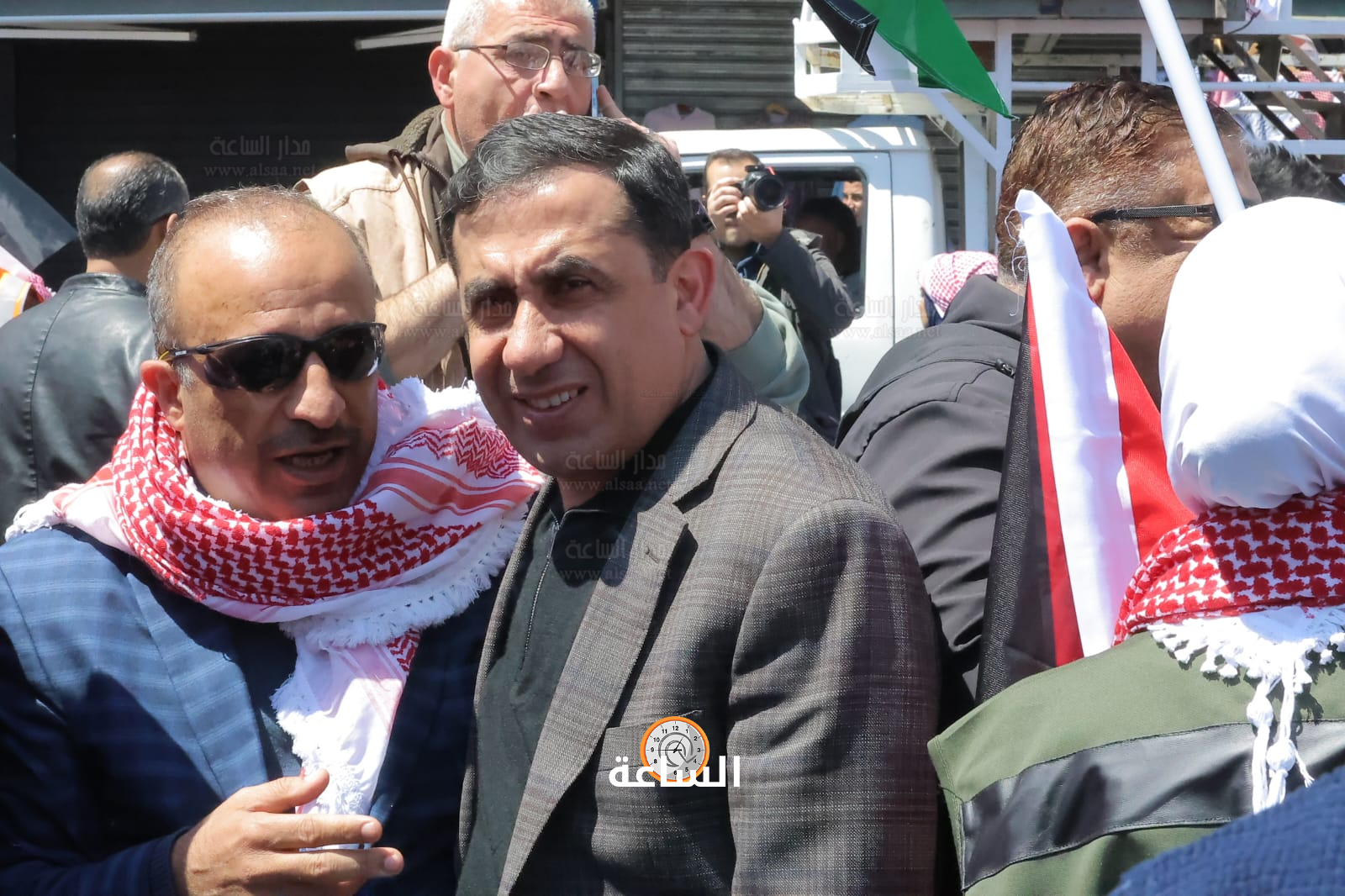 Madar Al-Saa Images 0.2734396074667764