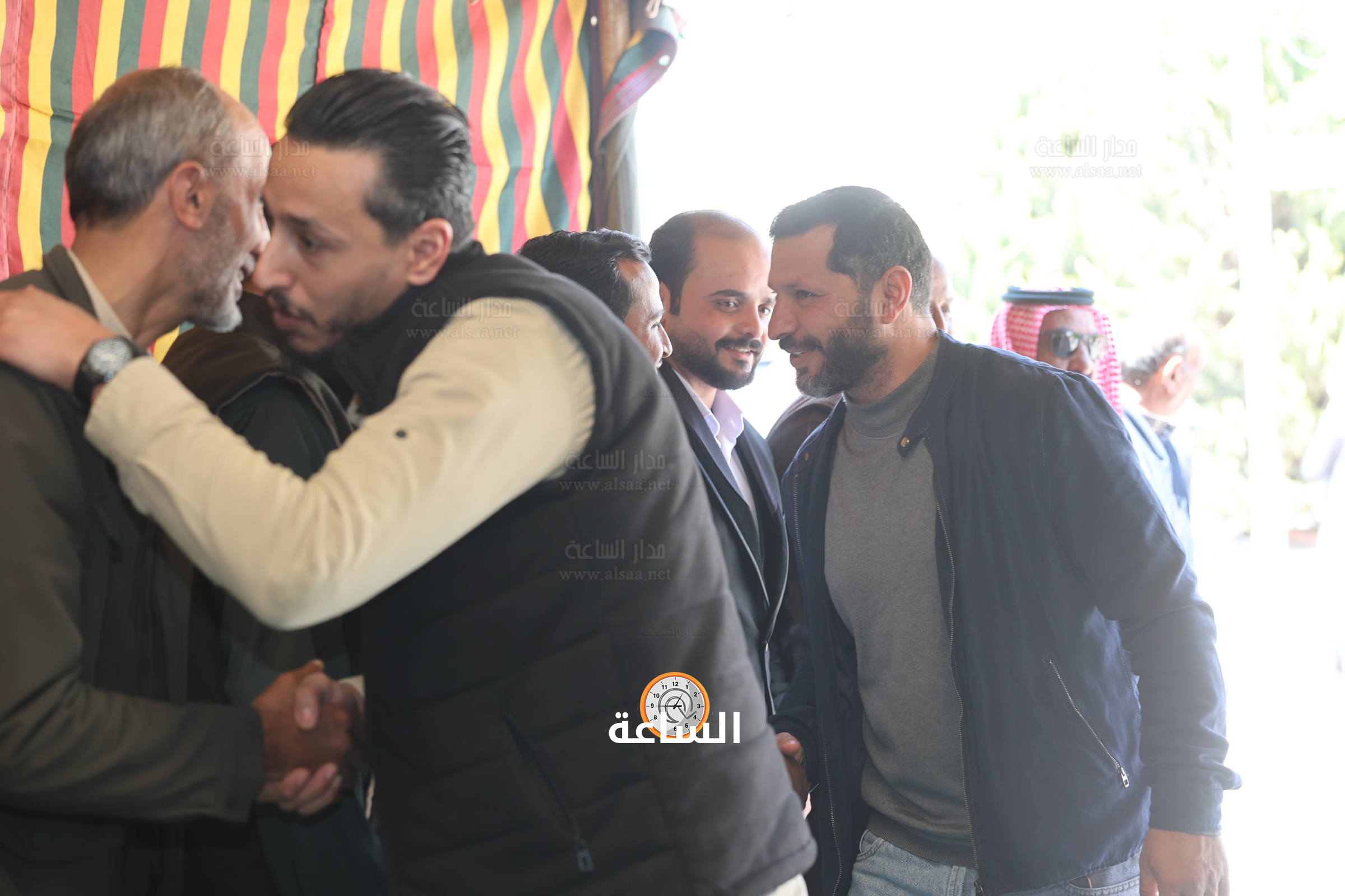 Madar Al-Saa Images 0.353719411562586