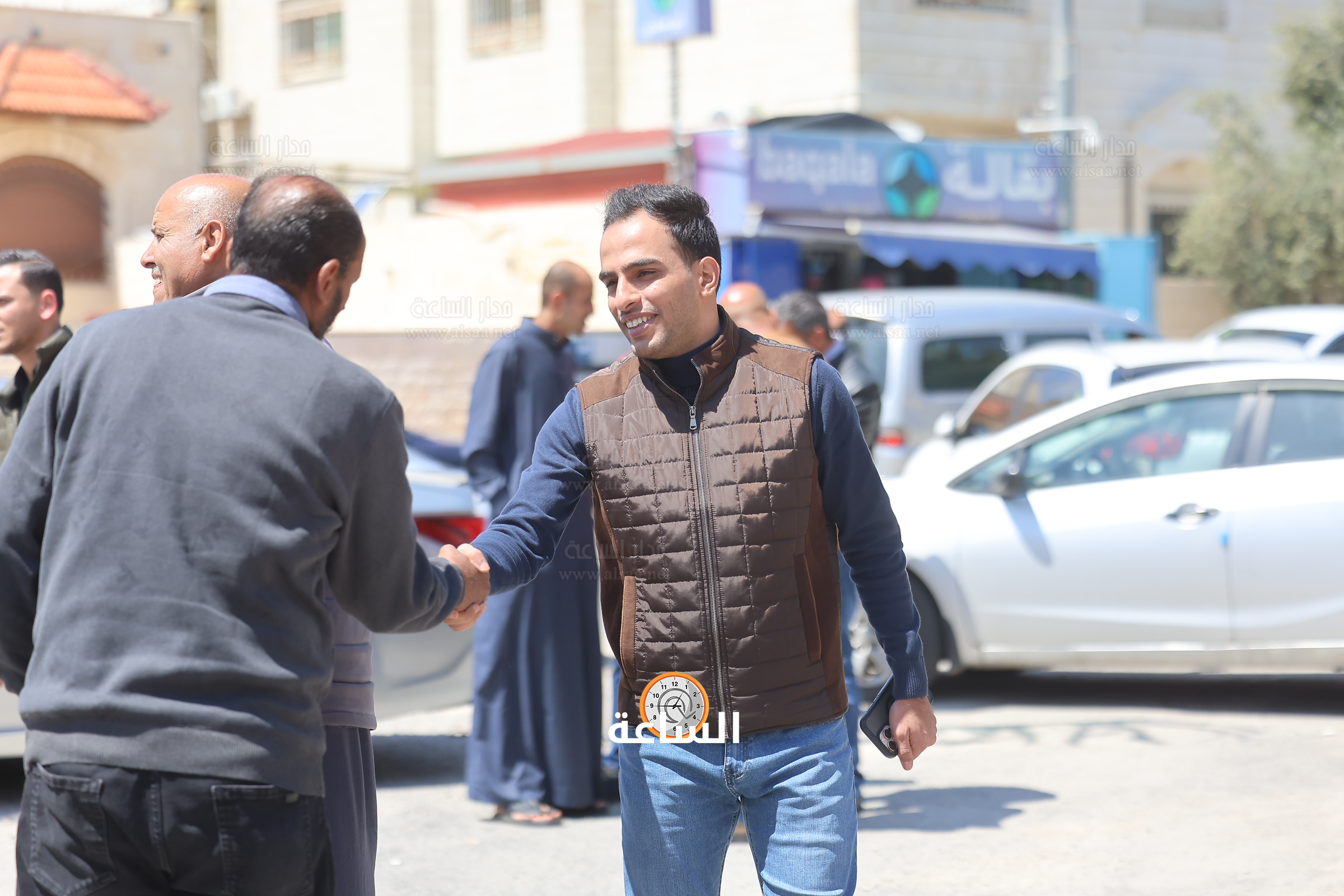 Madar Al-Saa Images 0.9976014349230944