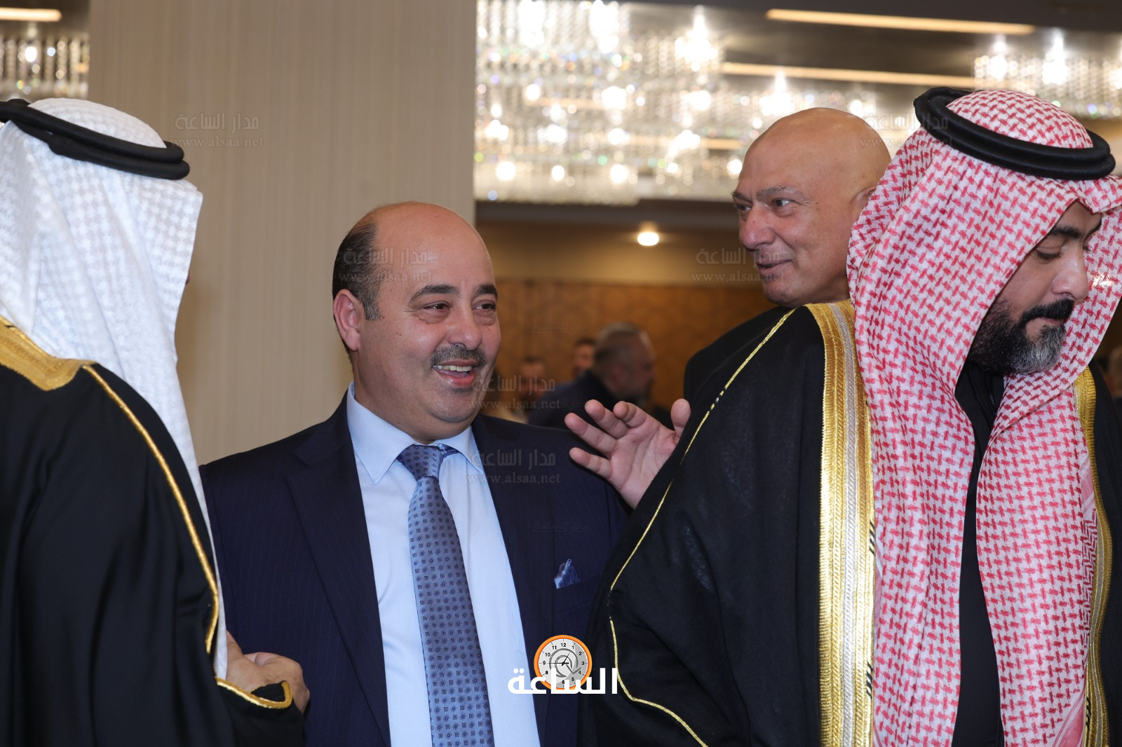 Madar Al-Saa Images 0.812393418140932