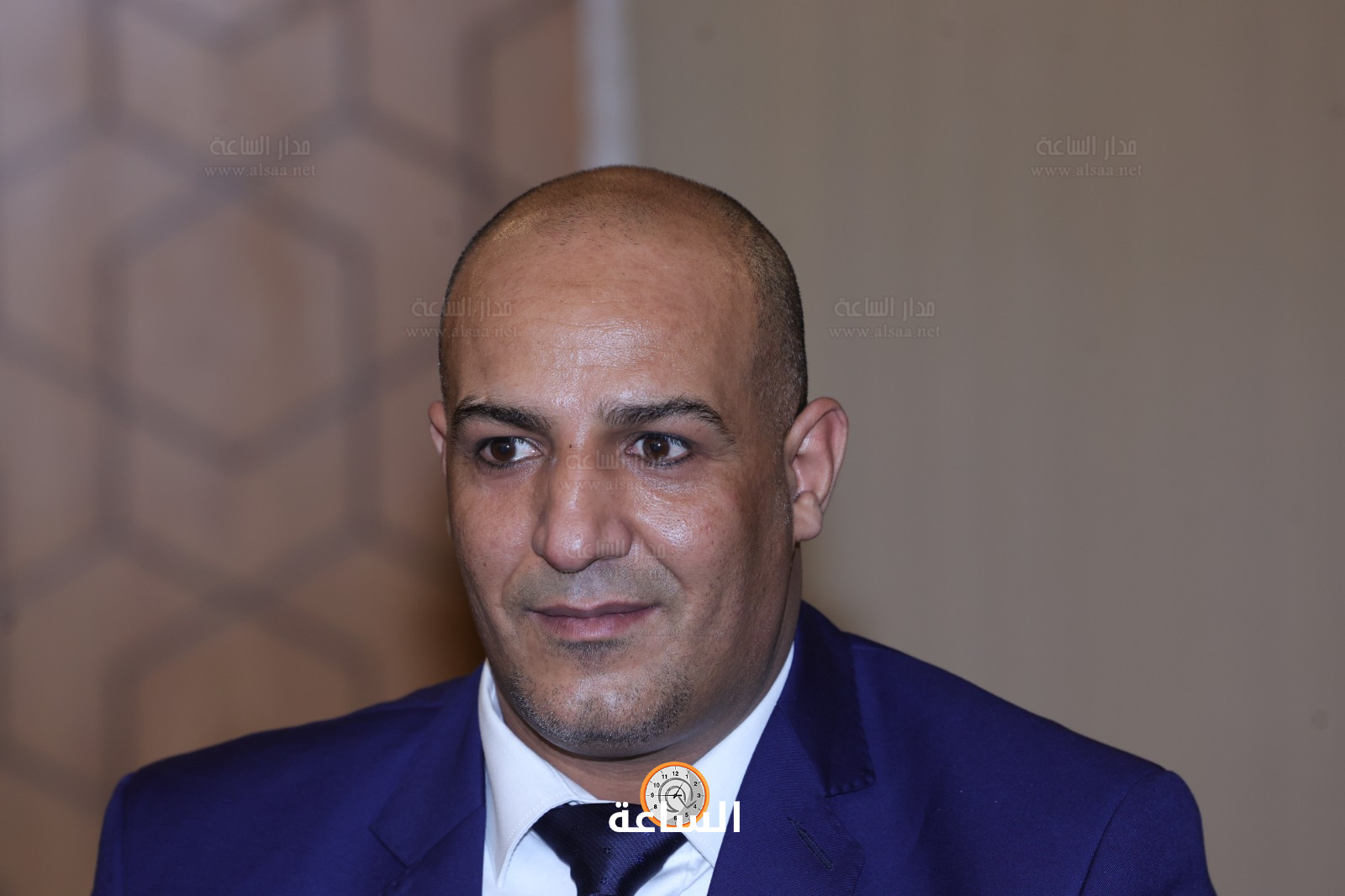 Madar Al-Saa Images 0.2463990326539326