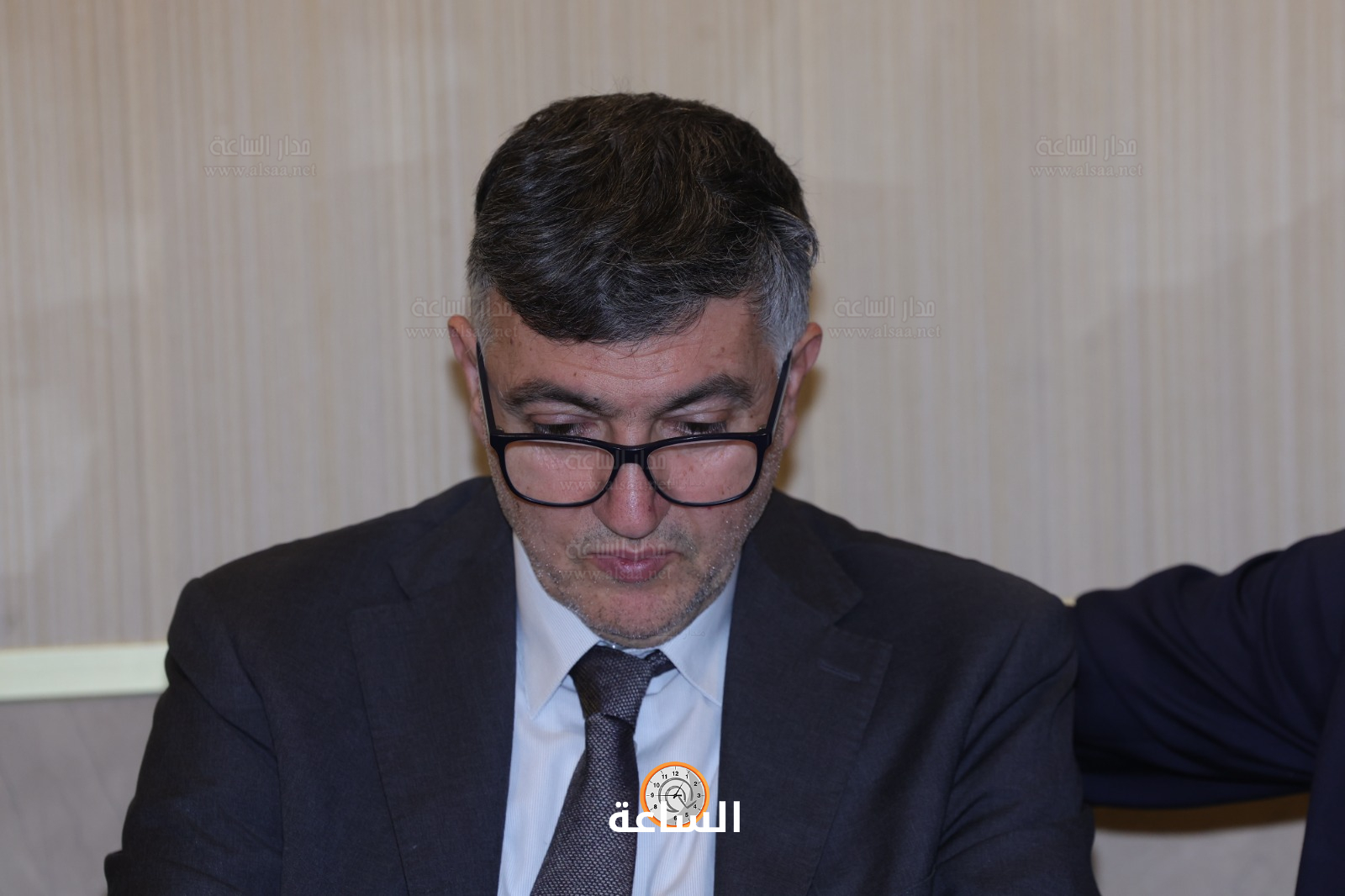 Madar Al-Saa Images 0.6138109102308216