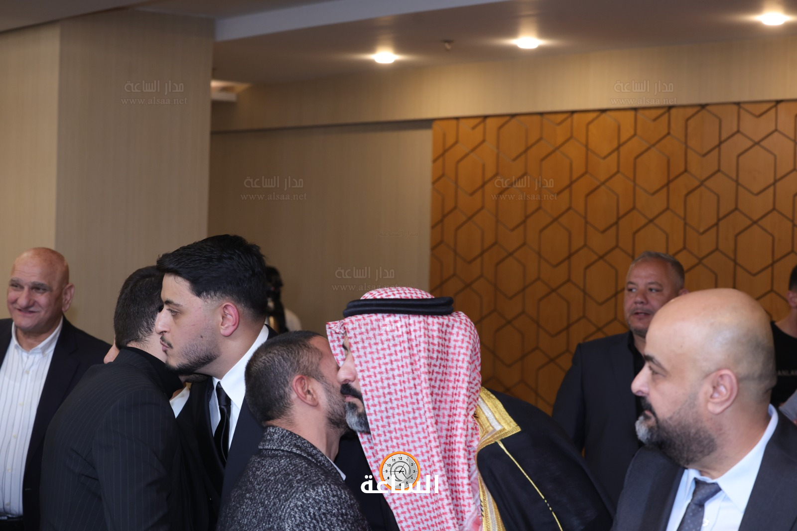 Madar Al-Saa Images 0.5018321676110512