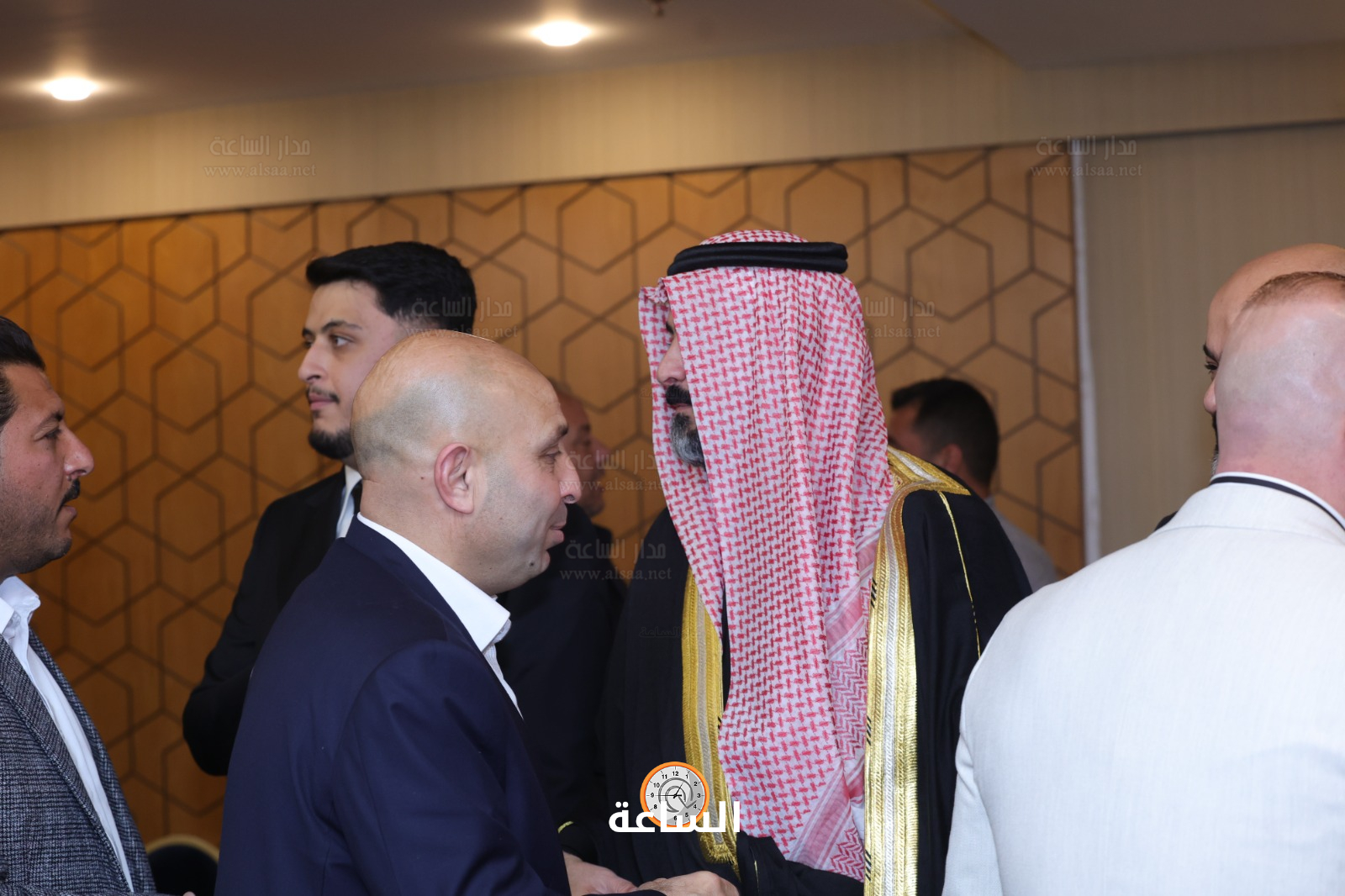 Madar Al-Saa Images 0.6735971542725134