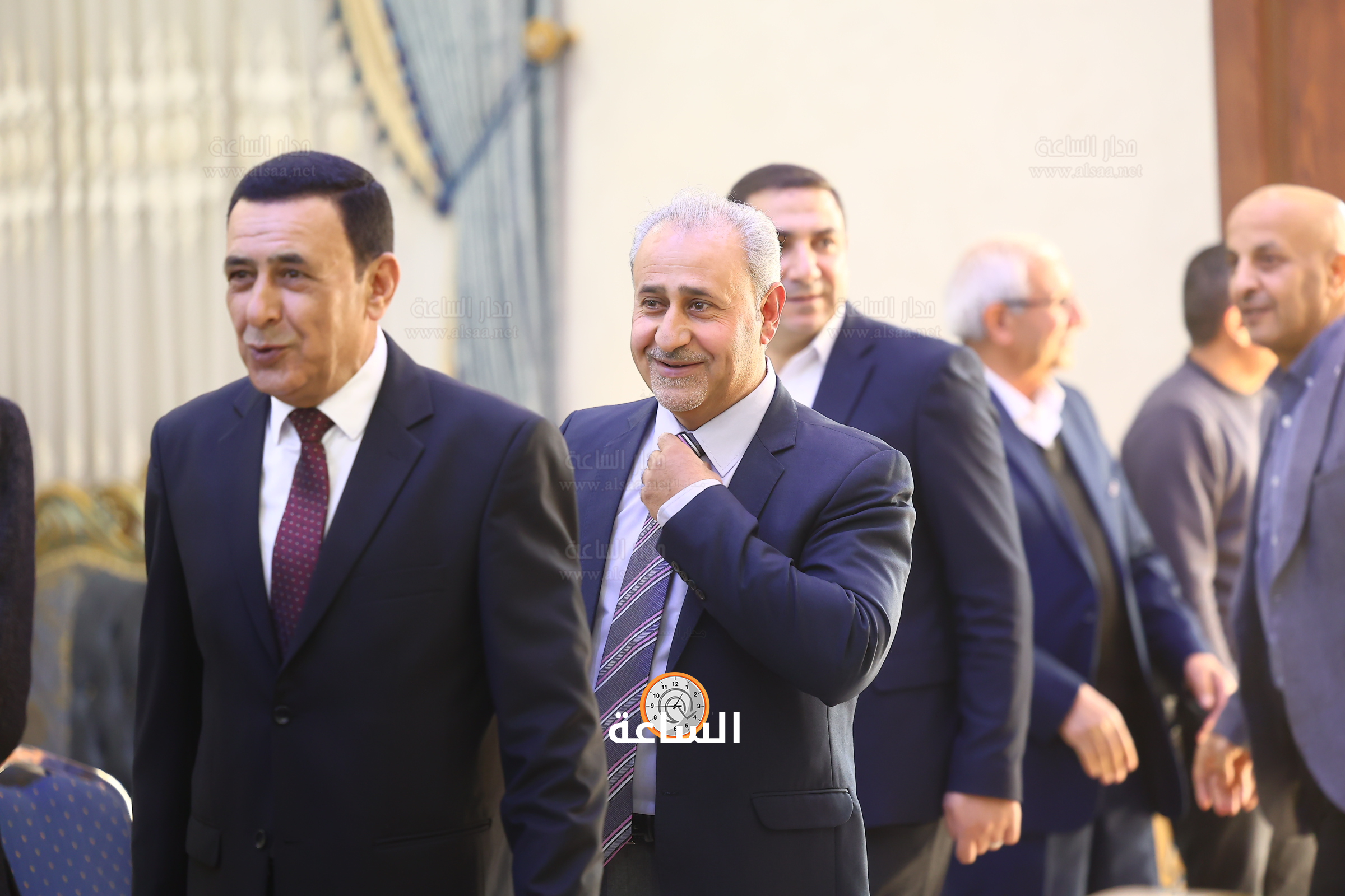 Madar Al-Saa Images 0.6288199126938344