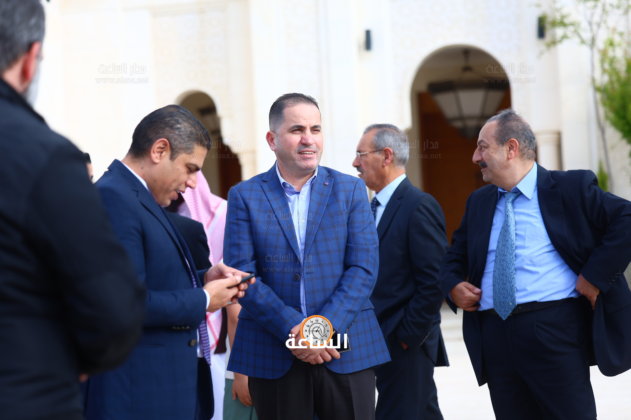 Madar Al-Saa Images 0.923373468771687