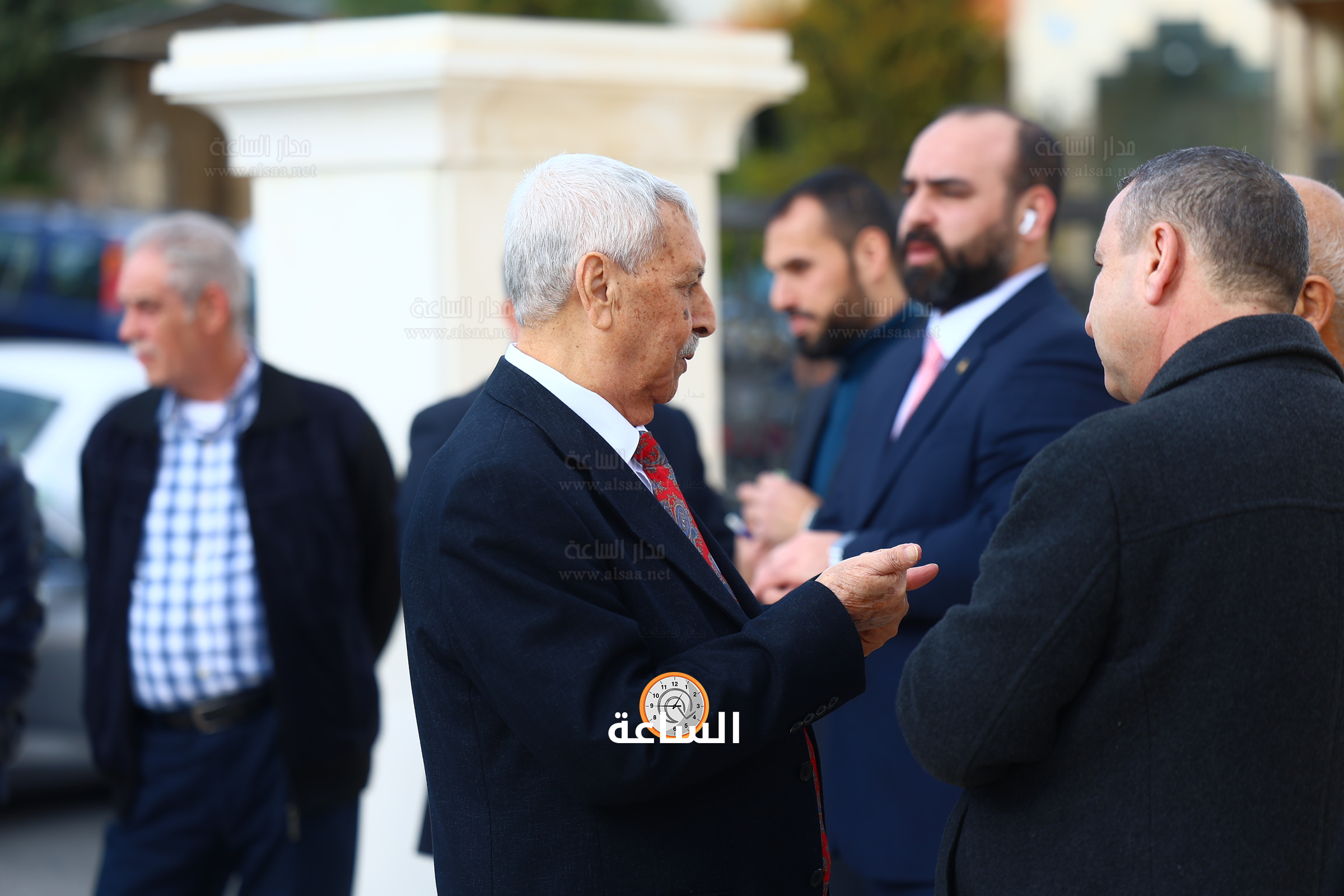 Madar Al-Saa Images 0.556504383674833