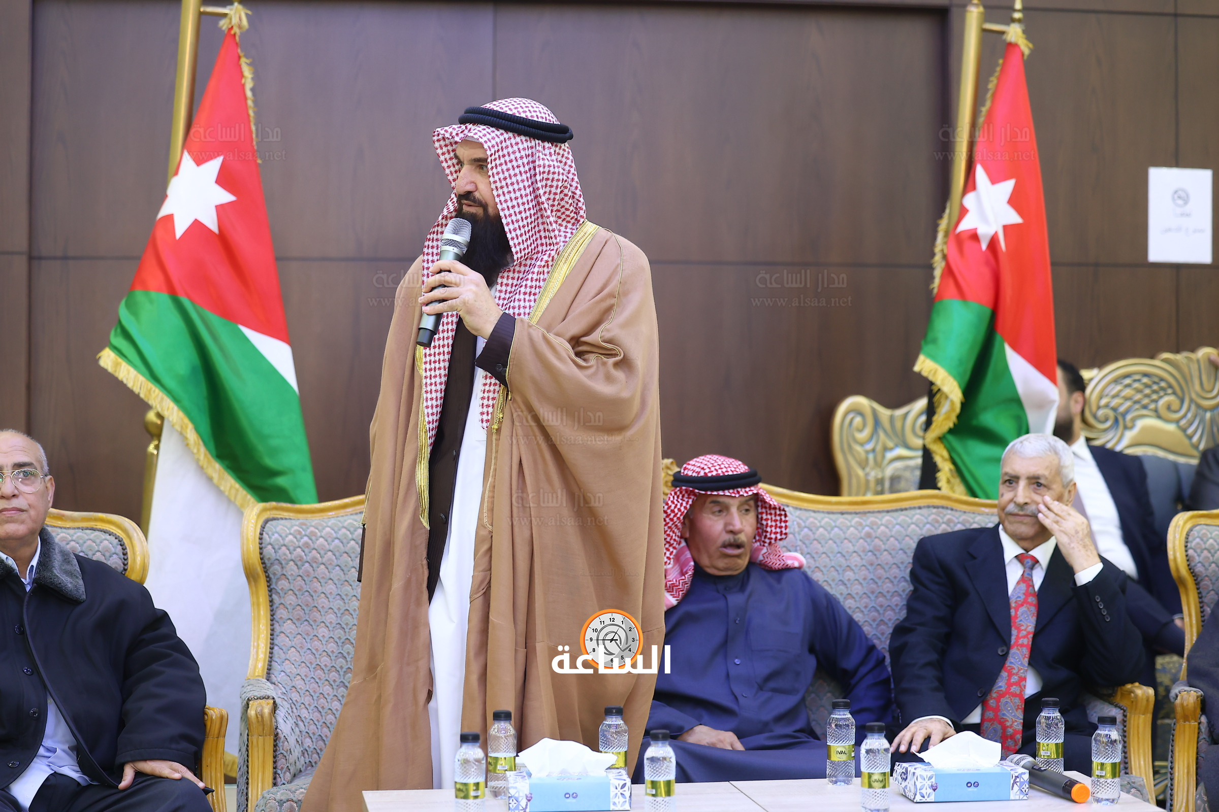 Madar Al-Saa Images 0.18481651242038044