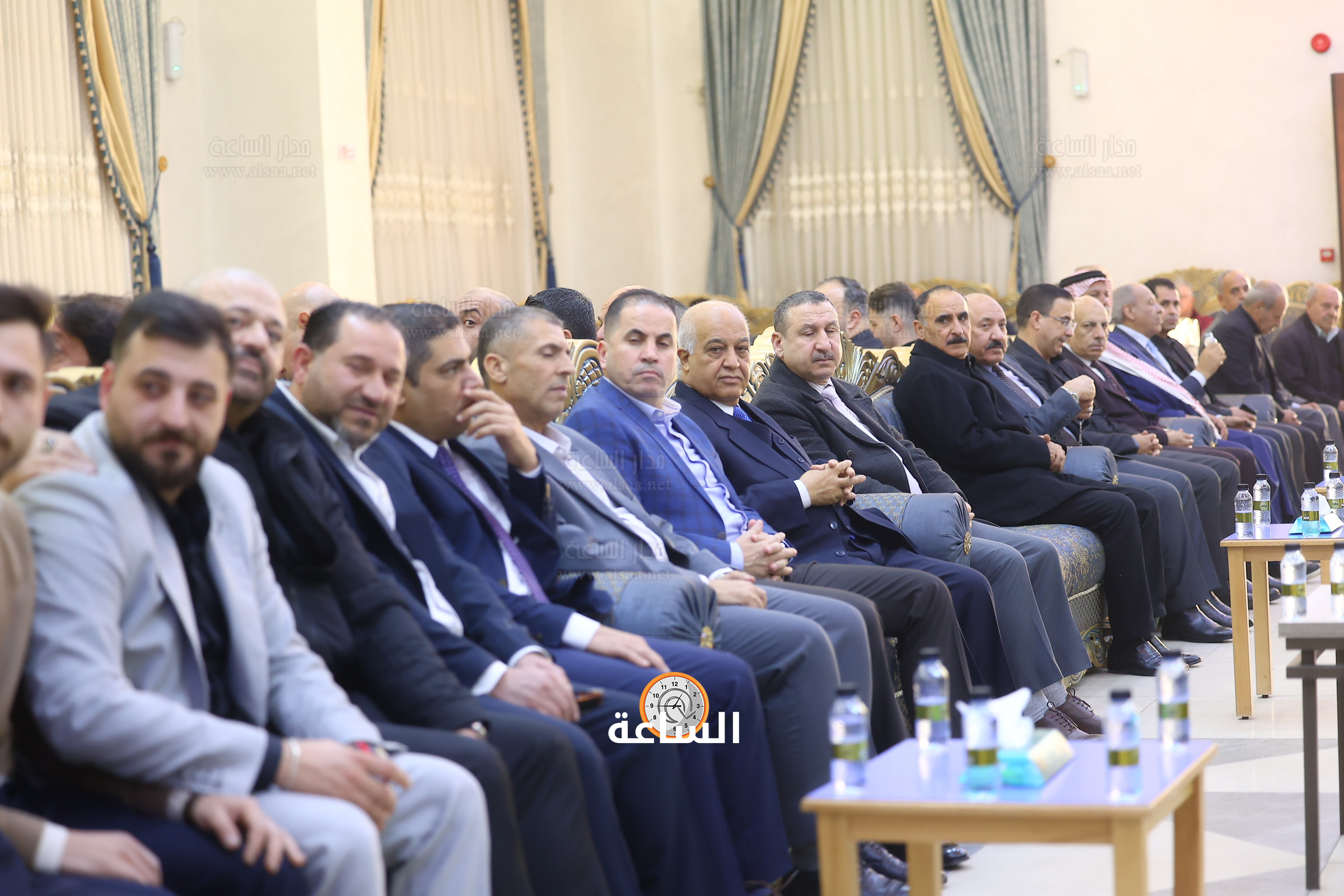 Madar Al-Saa Images 0.9590596584517462