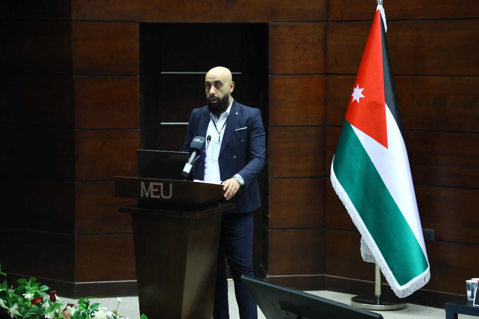 Madar Al-Saa Images 0.0009231095658667199