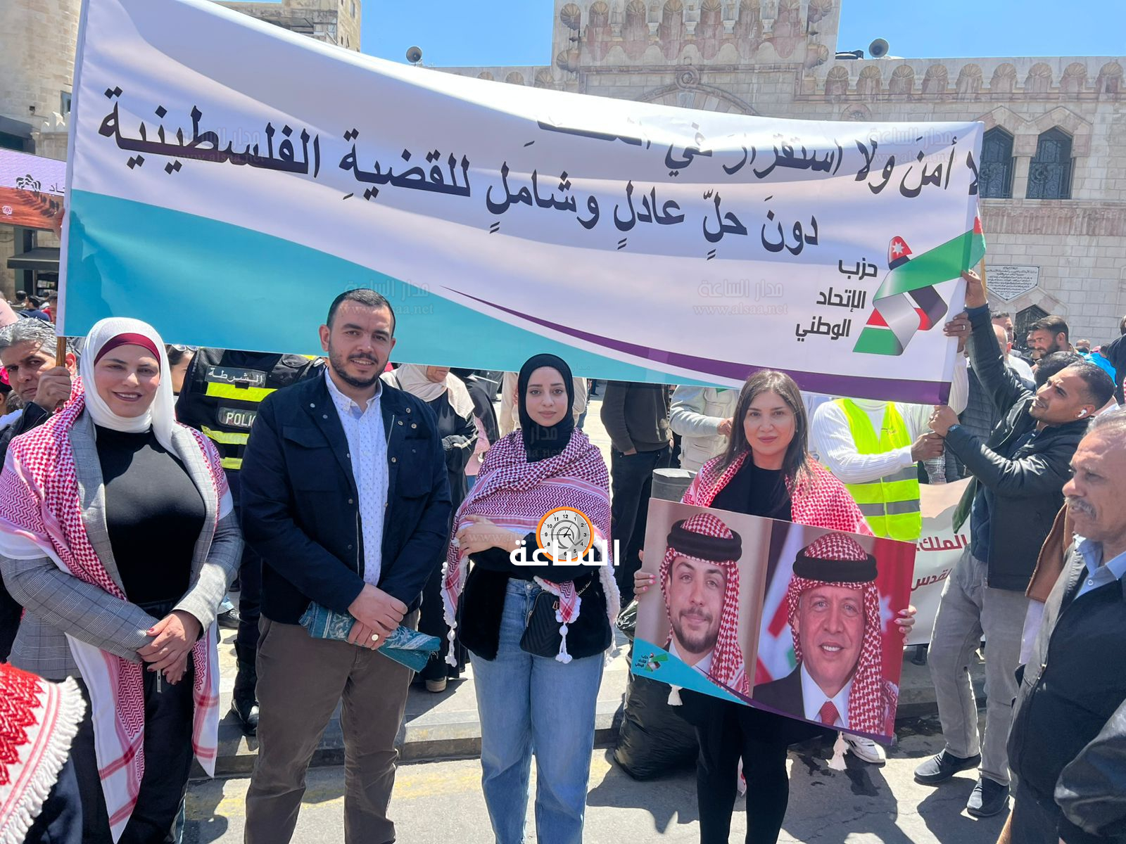 Madar Al-Saa Images 0.19955698304383251