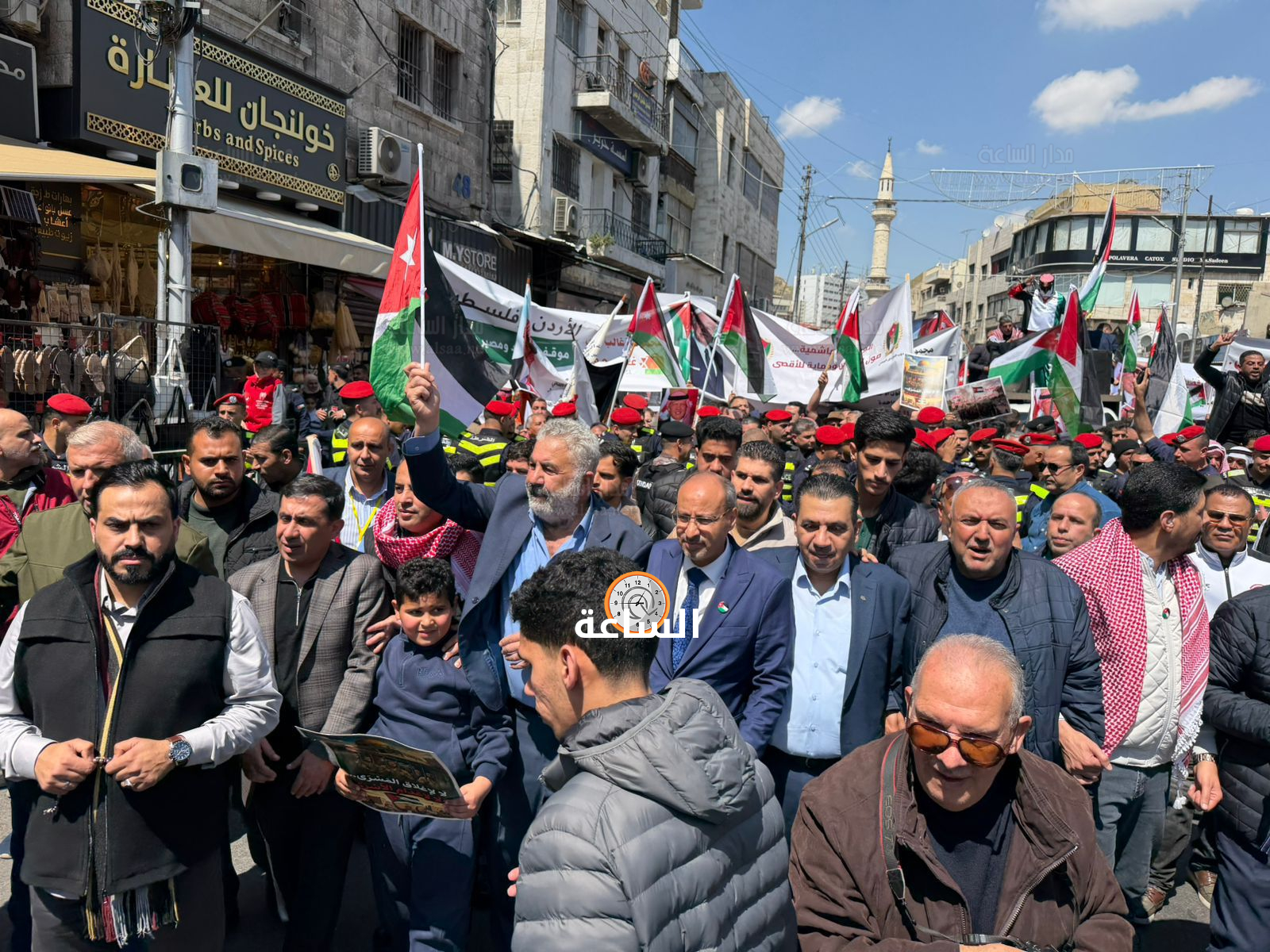 Madar Al-Saa Images 0.5801014143944865