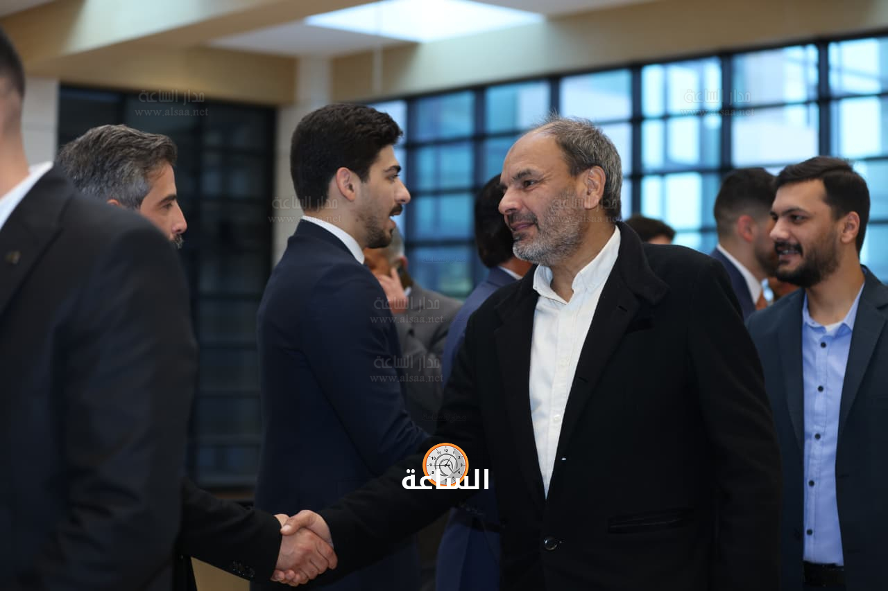 Madar Al-Saa Images 0.9999893472658457