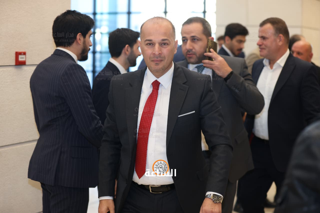 Madar Al-Saa Images 0.15773485563908418