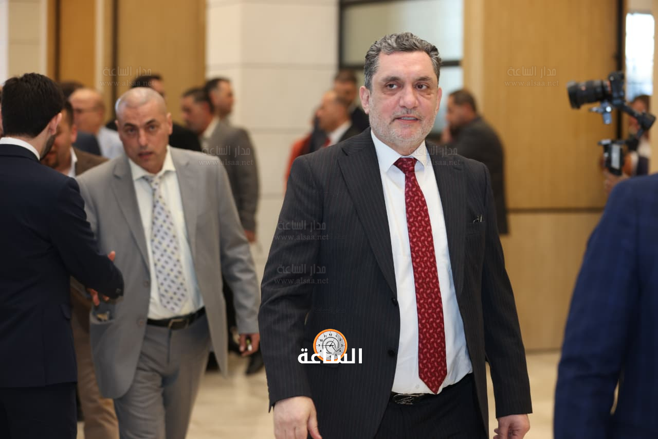 Madar Al-Saa Images 0.2373499851298212