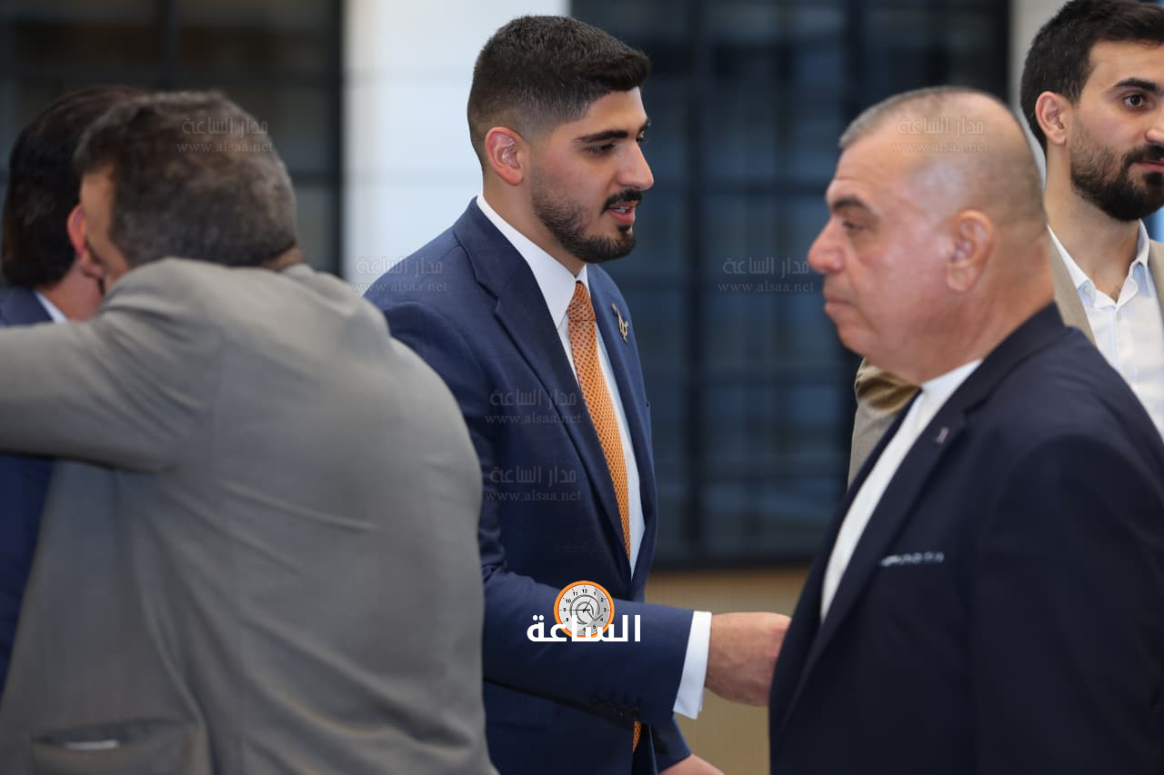 Madar Al-Saa Images 0.3314579744991152