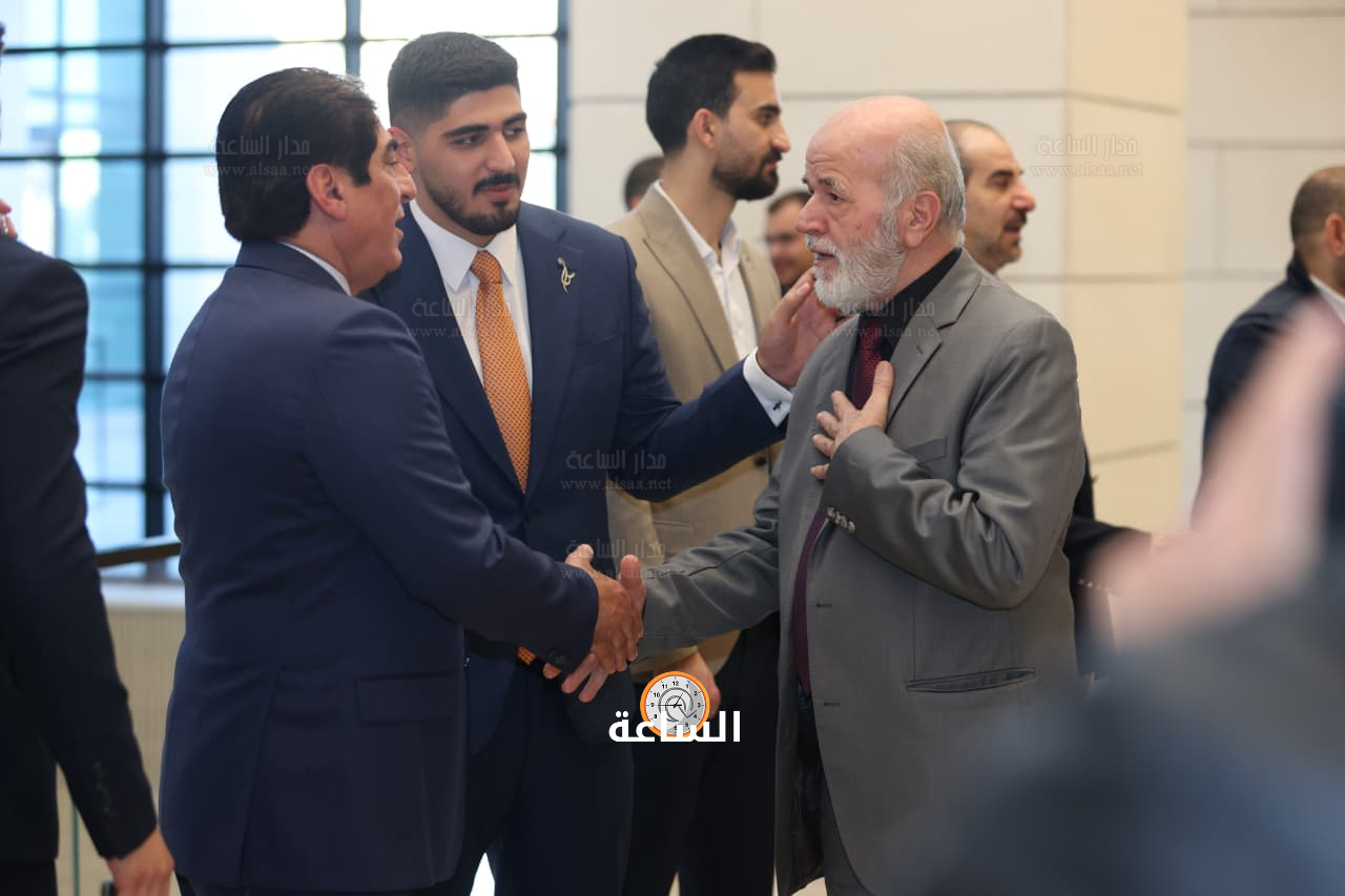 Madar Al-Saa Images 0.44954344814988867