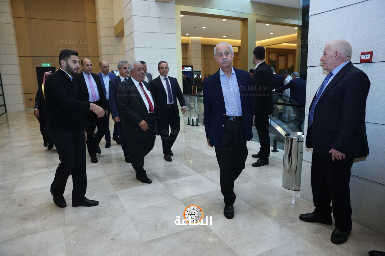 Madar Al-Saa Images 0.263266740270375