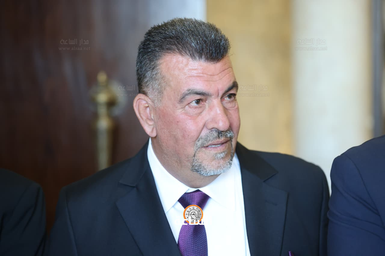 Madar Al-Saa Images 0.45555342207203076