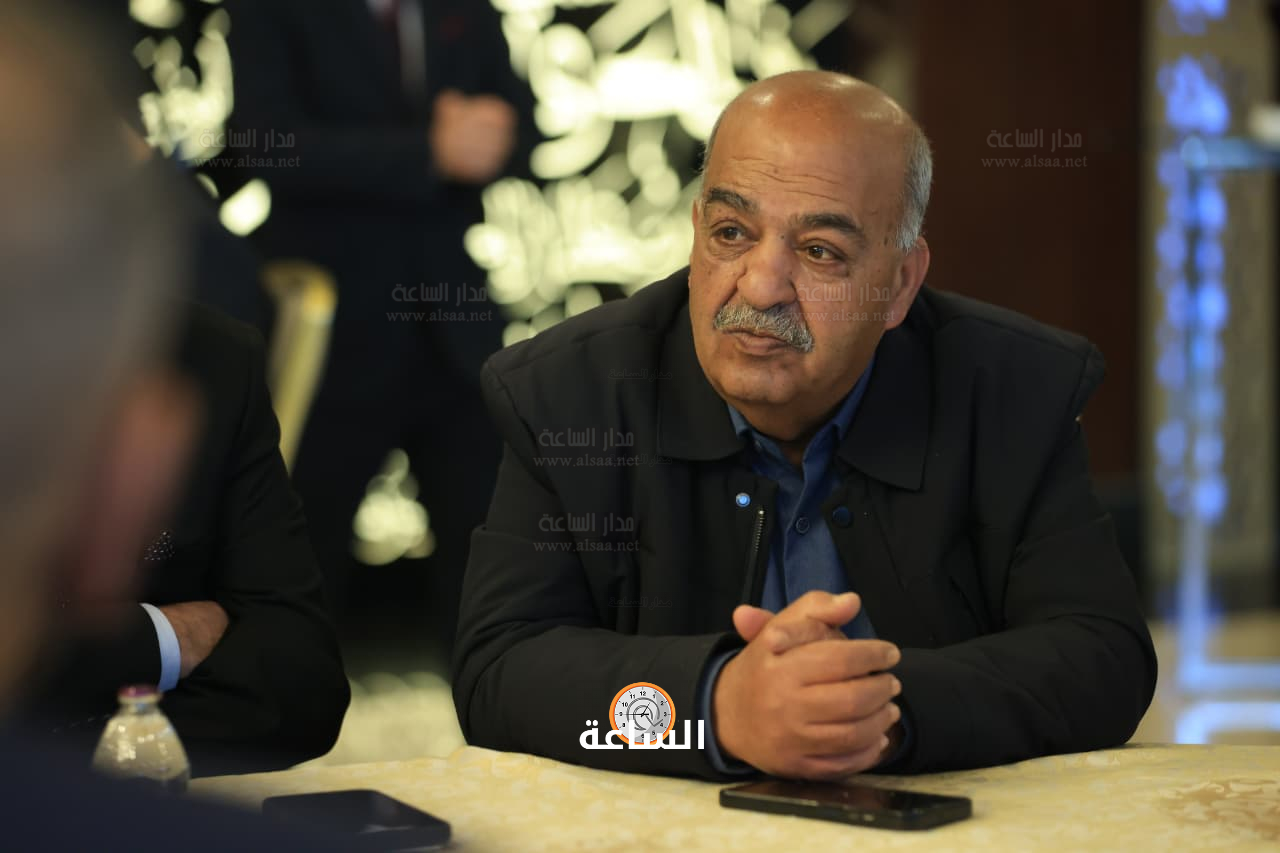 Madar Al-Saa Images 0.8174461364861939