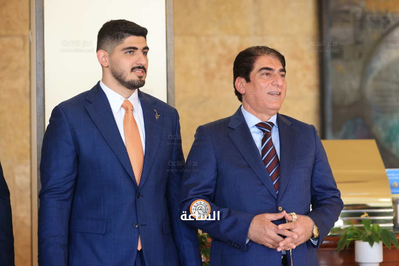 Madar Al-Saa Images 0.015478377726114712