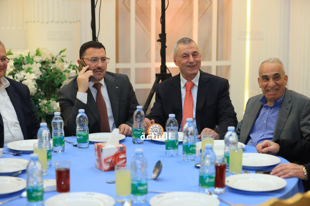 Madar Al-Saa Images 0.6890364941338859