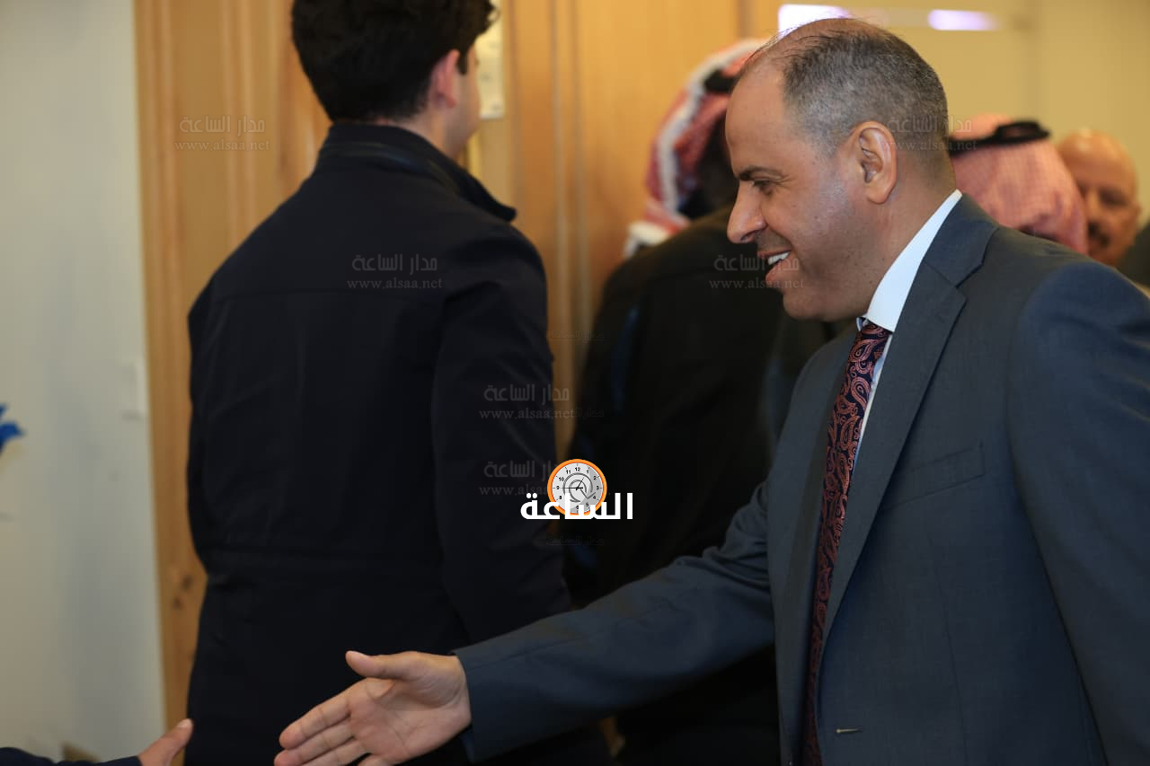 Madar Al-Saa Images 0.26760303547105624