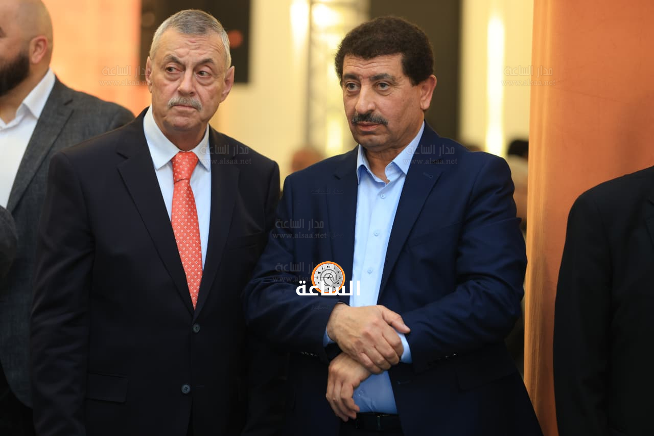 Madar Al-Saa Images 0.41701805181083307