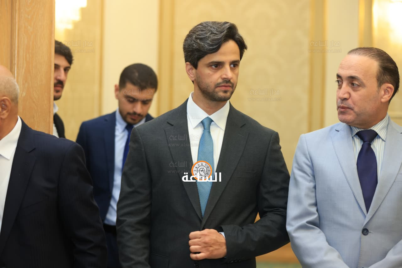 Madar Al-Saa Images 0.35311618119690613