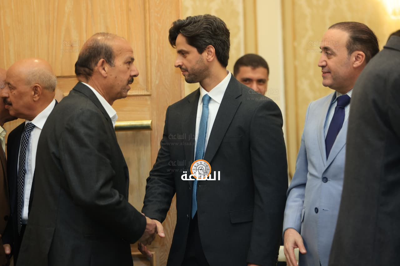 Madar Al-Saa Images 0.41949350198570445