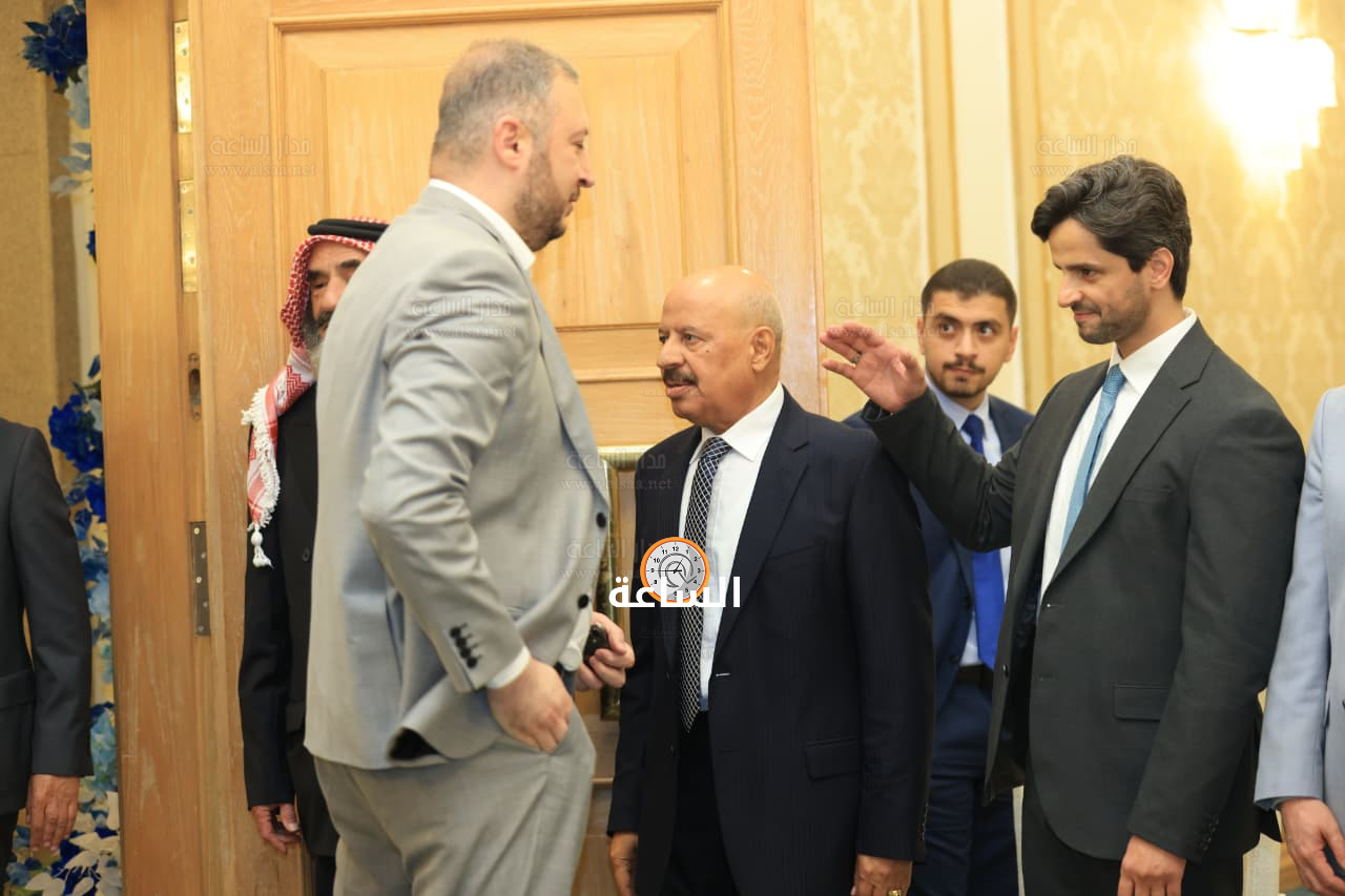 Madar Al-Saa Images 0.5537988958239234