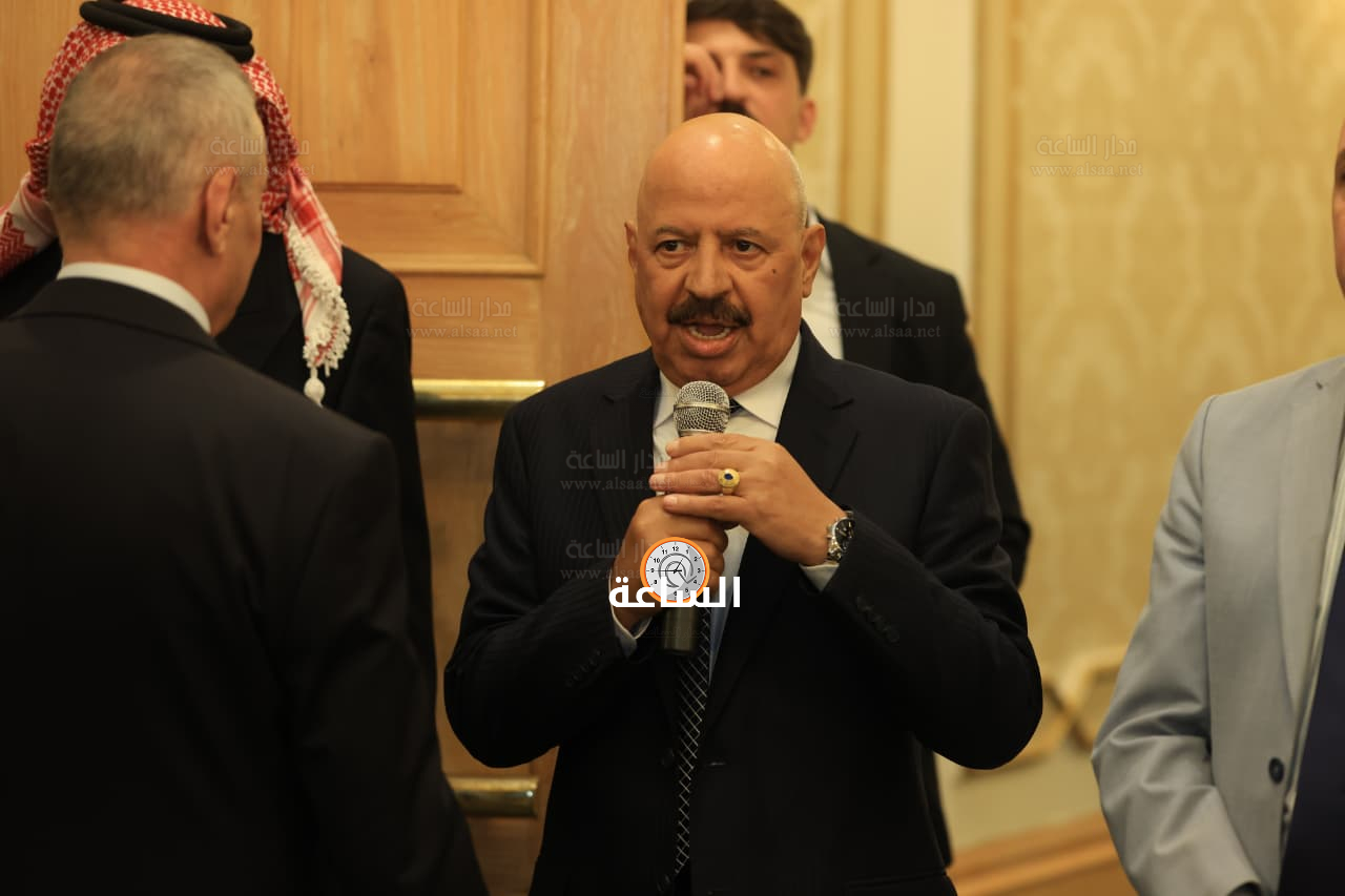 Madar Al-Saa Images 0.7801961847510474