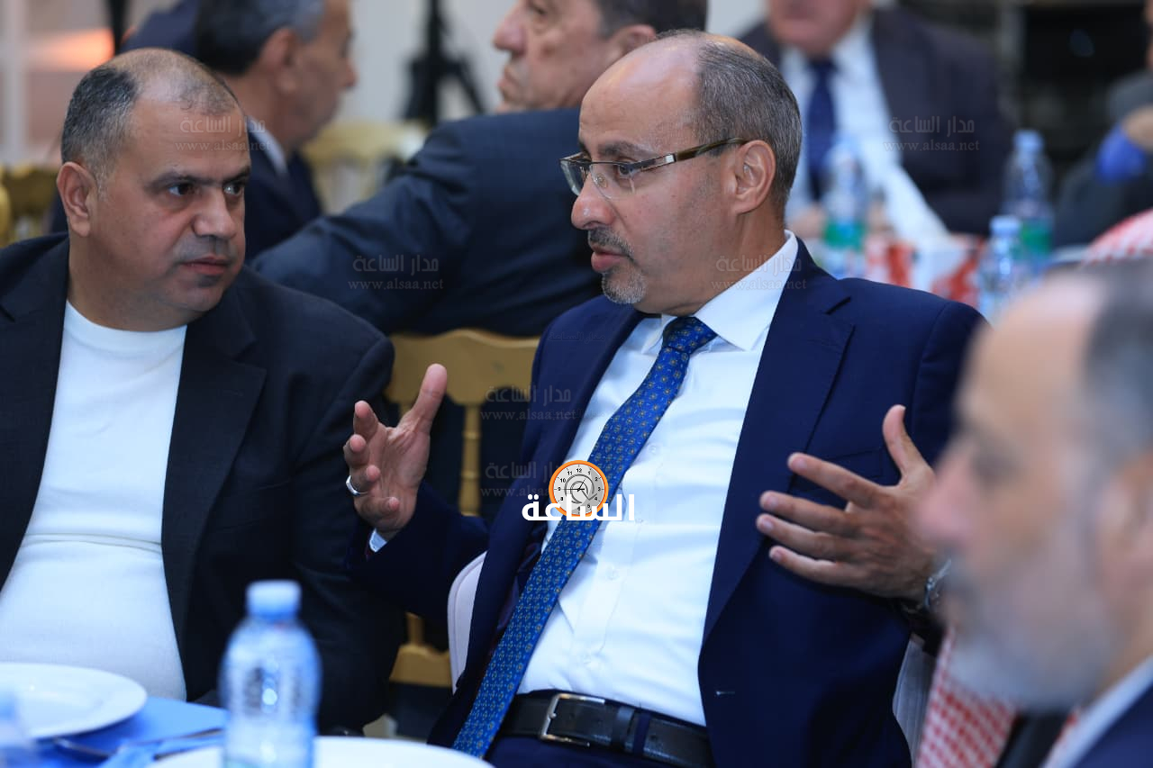 Madar Al-Saa Images 0.26274351806234997