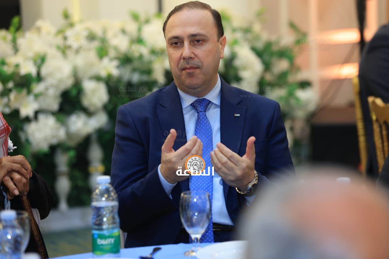 Madar Al-Saa Images 0.8832271486206498