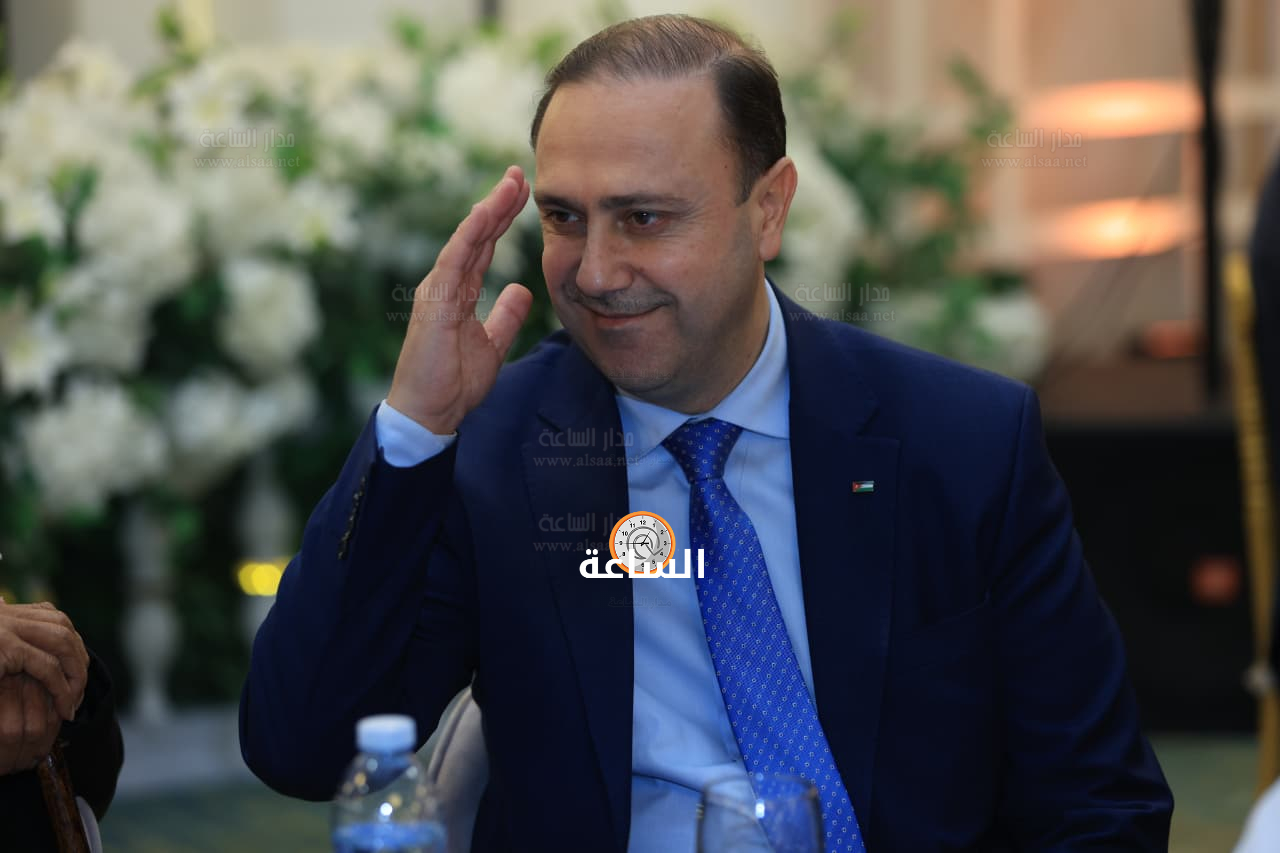 Madar Al-Saa Images 0.4874006598055639