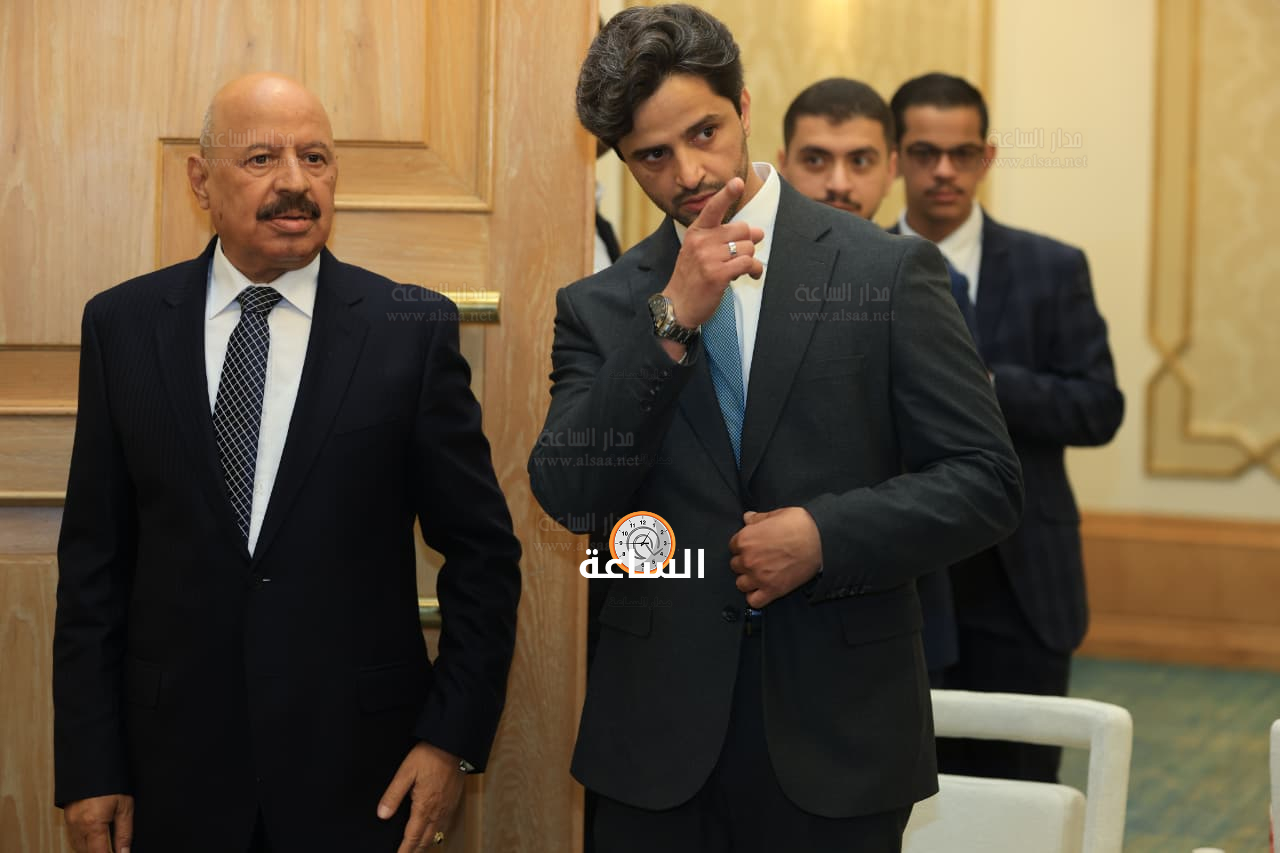 Madar Al-Saa Images 0.8084820084803956